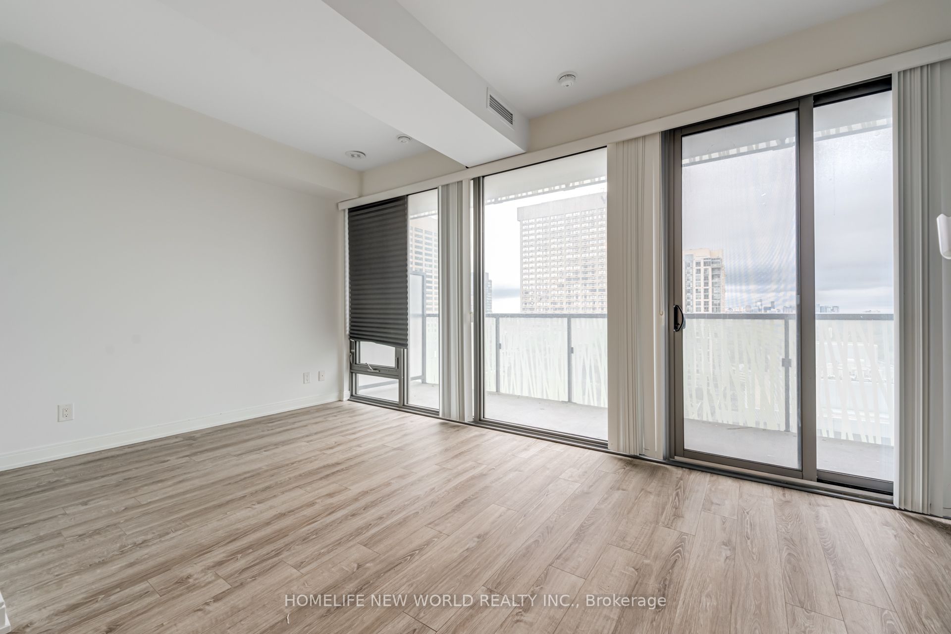 50 Charles Street E #2311