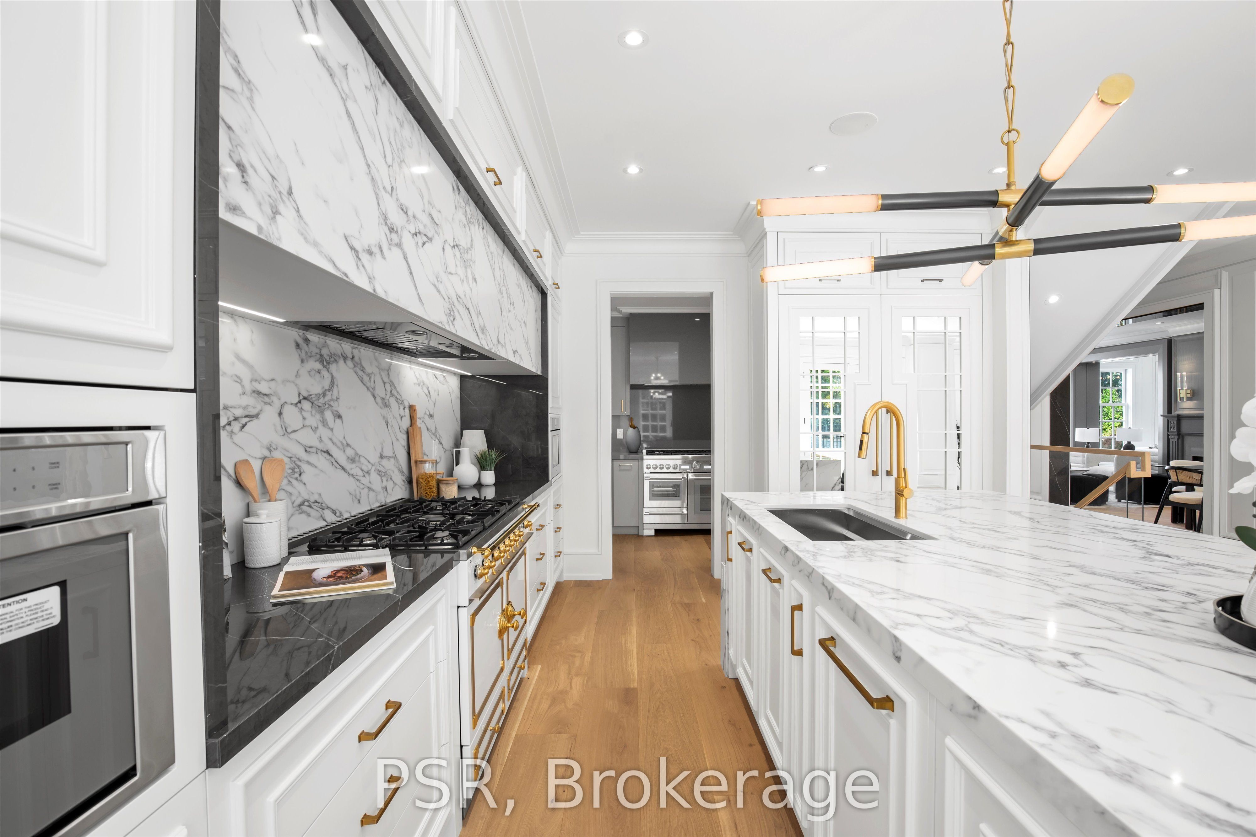 230 Dunvegan Road
