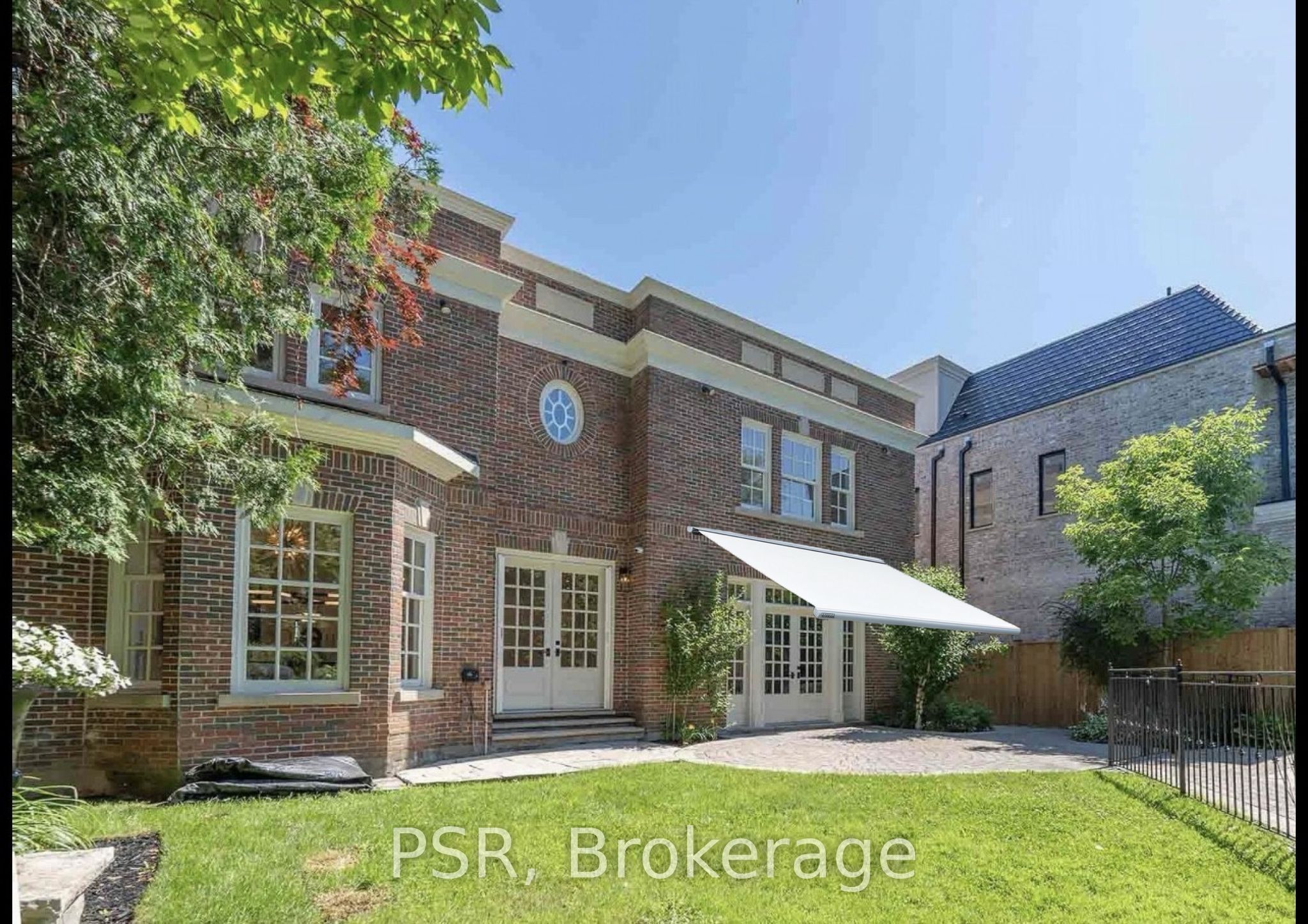 230 Dunvegan Road
