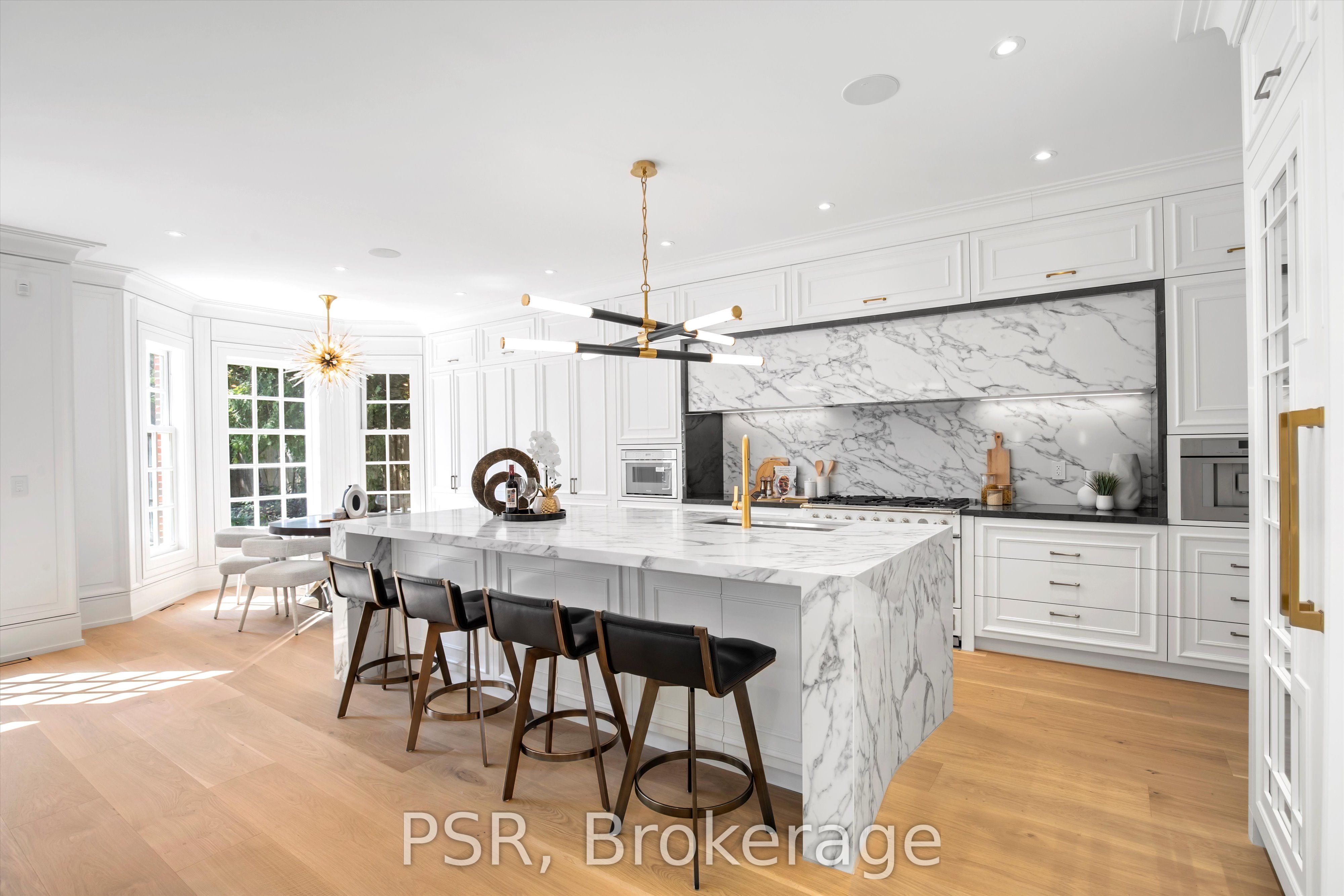 230 Dunvegan Road