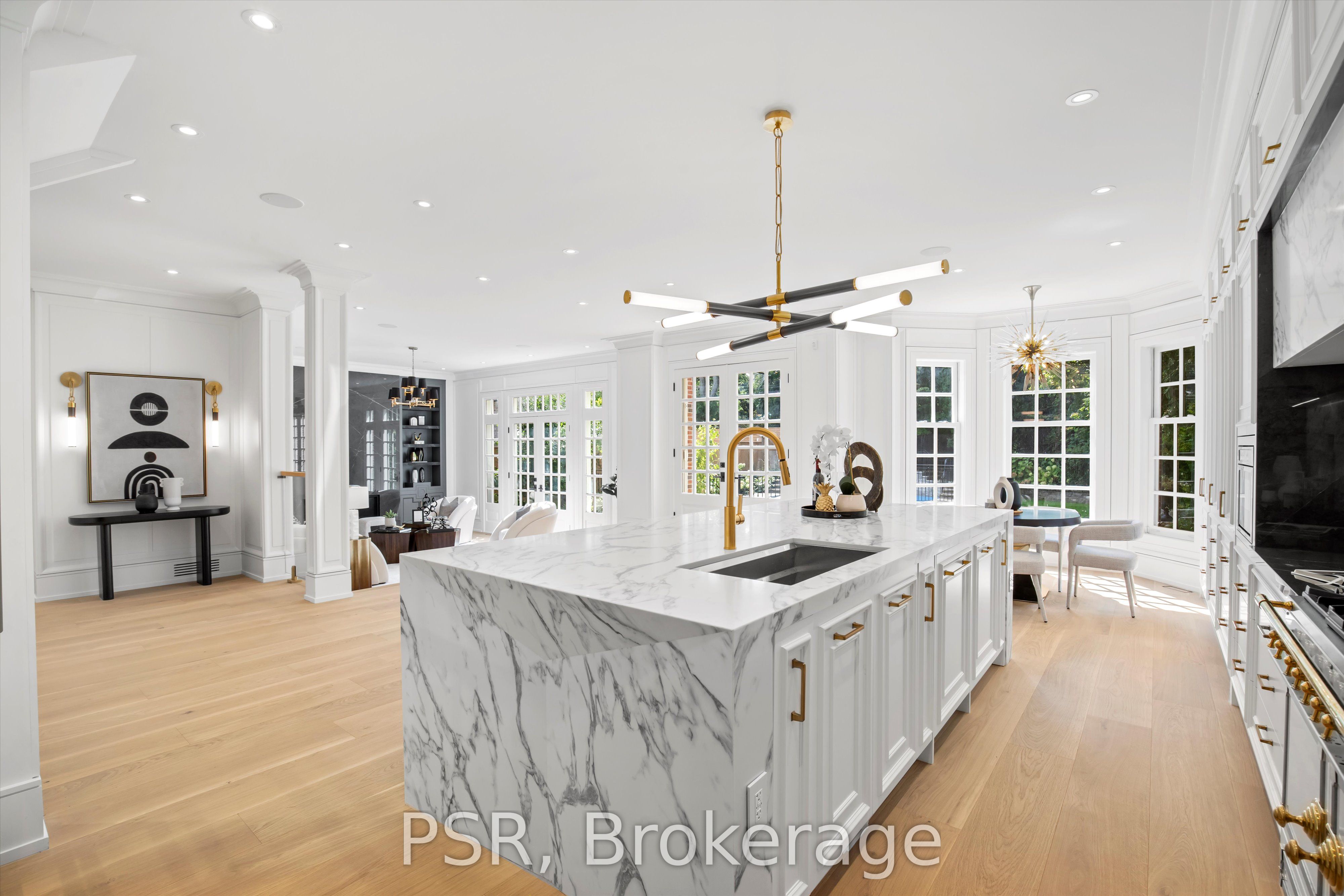 230 Dunvegan Road