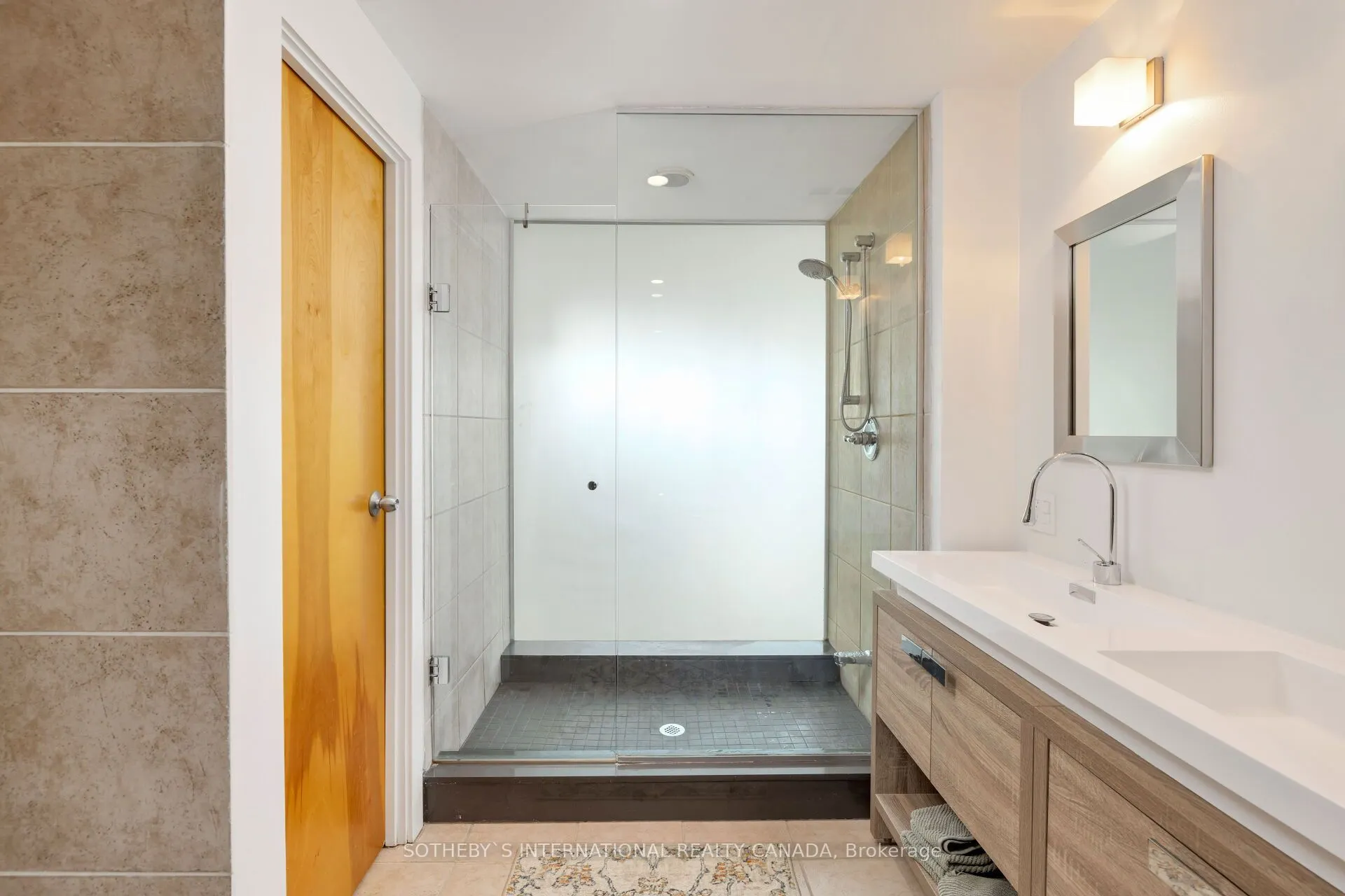 155 Dalhousie Street #PH1