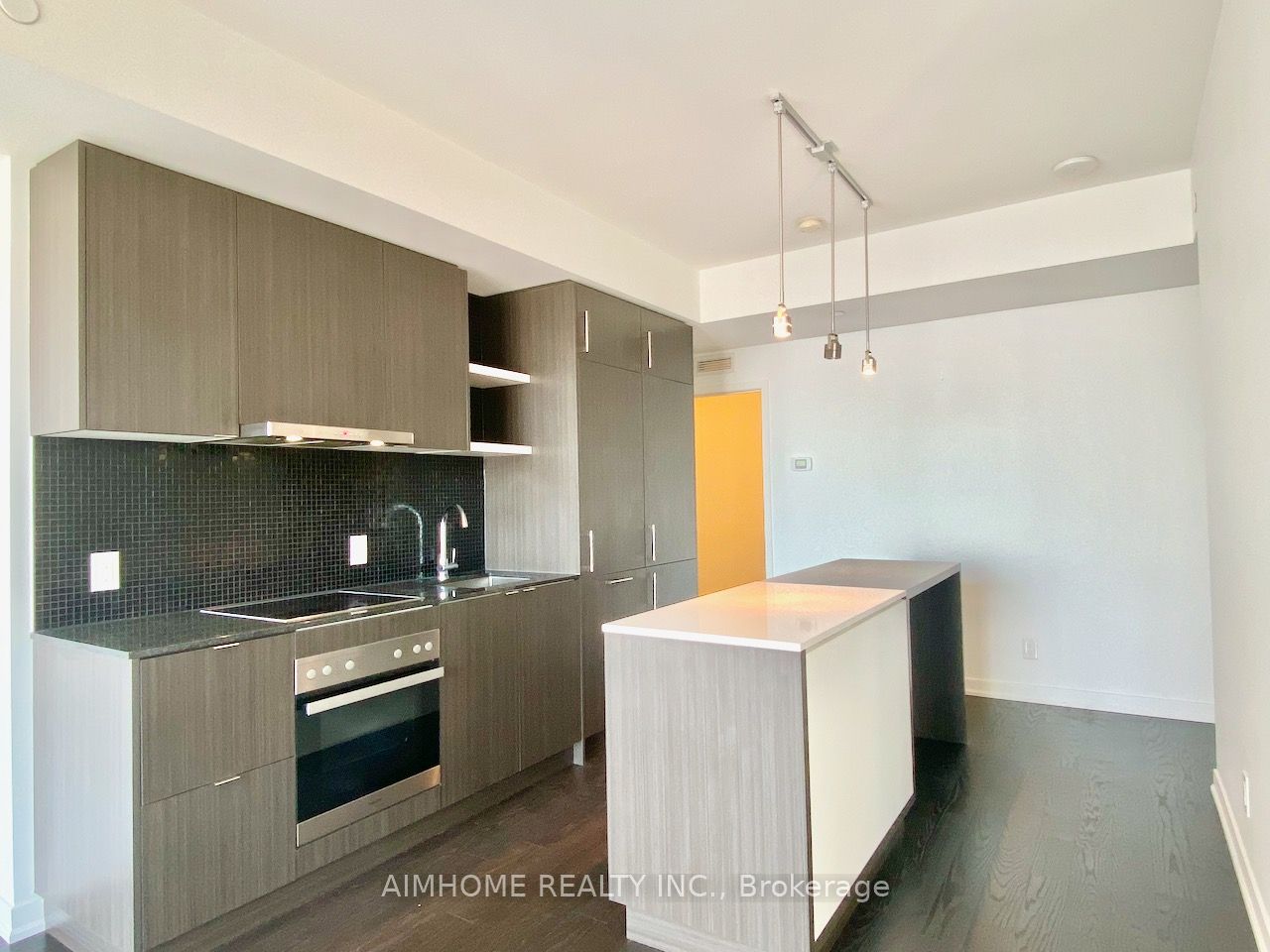 100 Harbour Street #6705