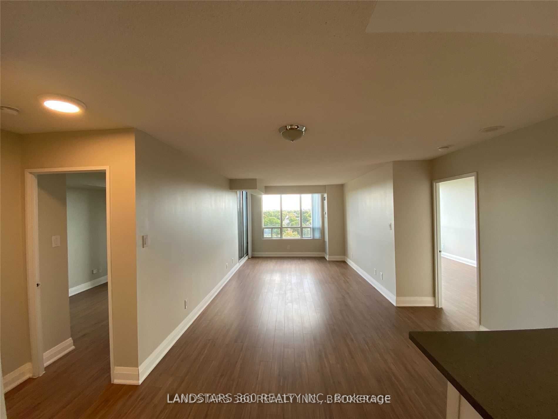 260 Doris Avenue, #1207