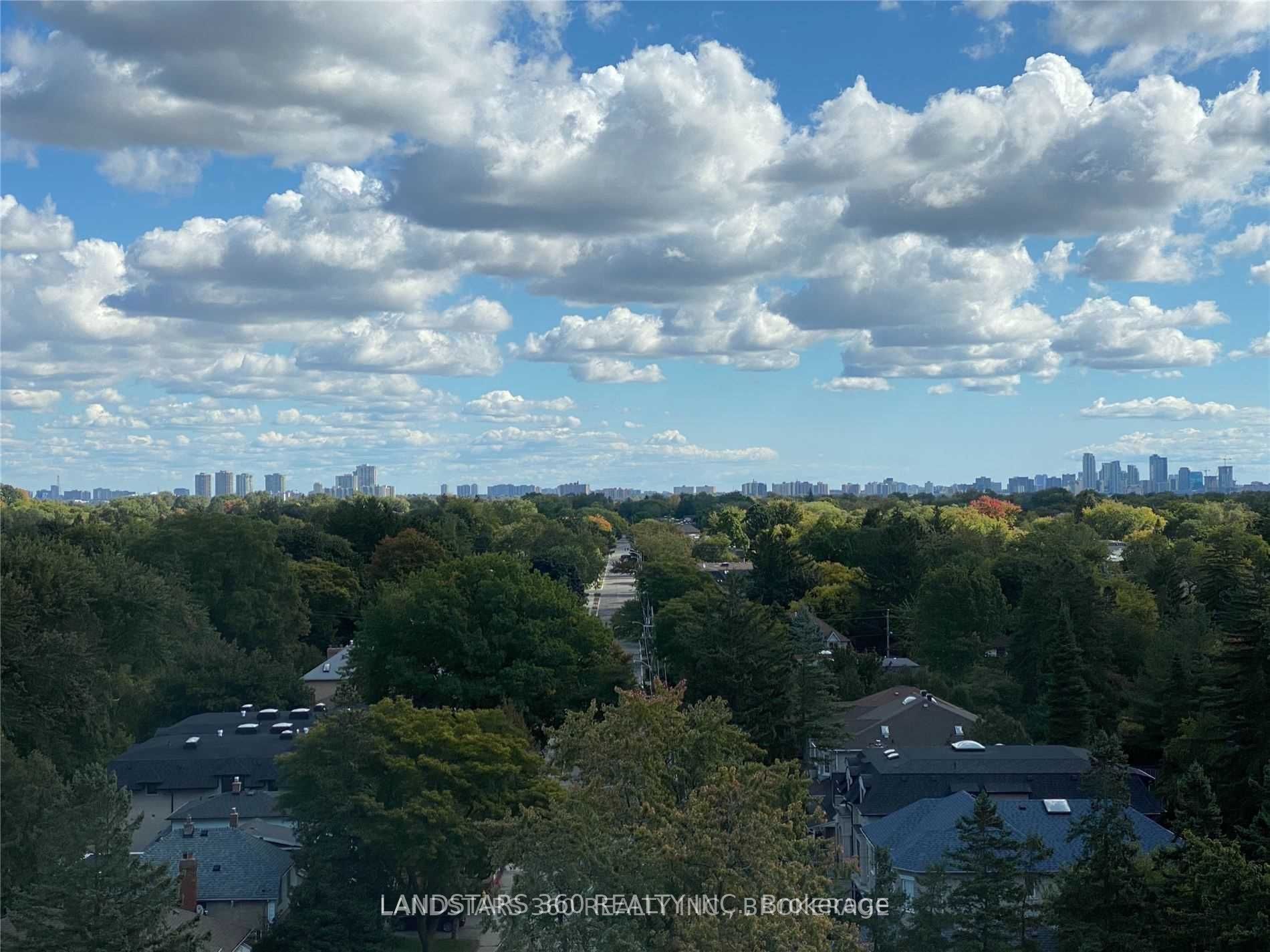 260 Doris Avenue, #1207