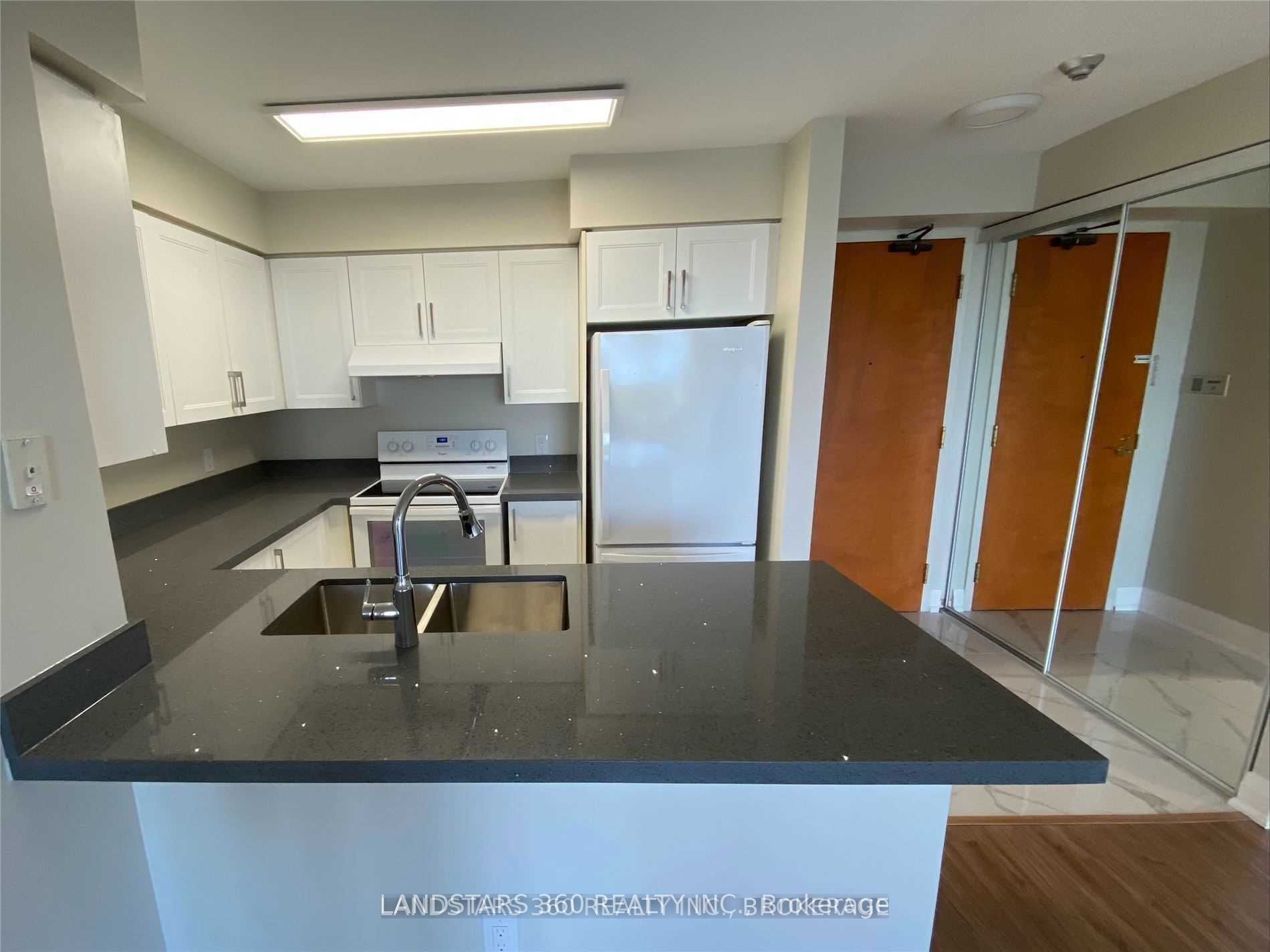 260 Doris Avenue, #1207