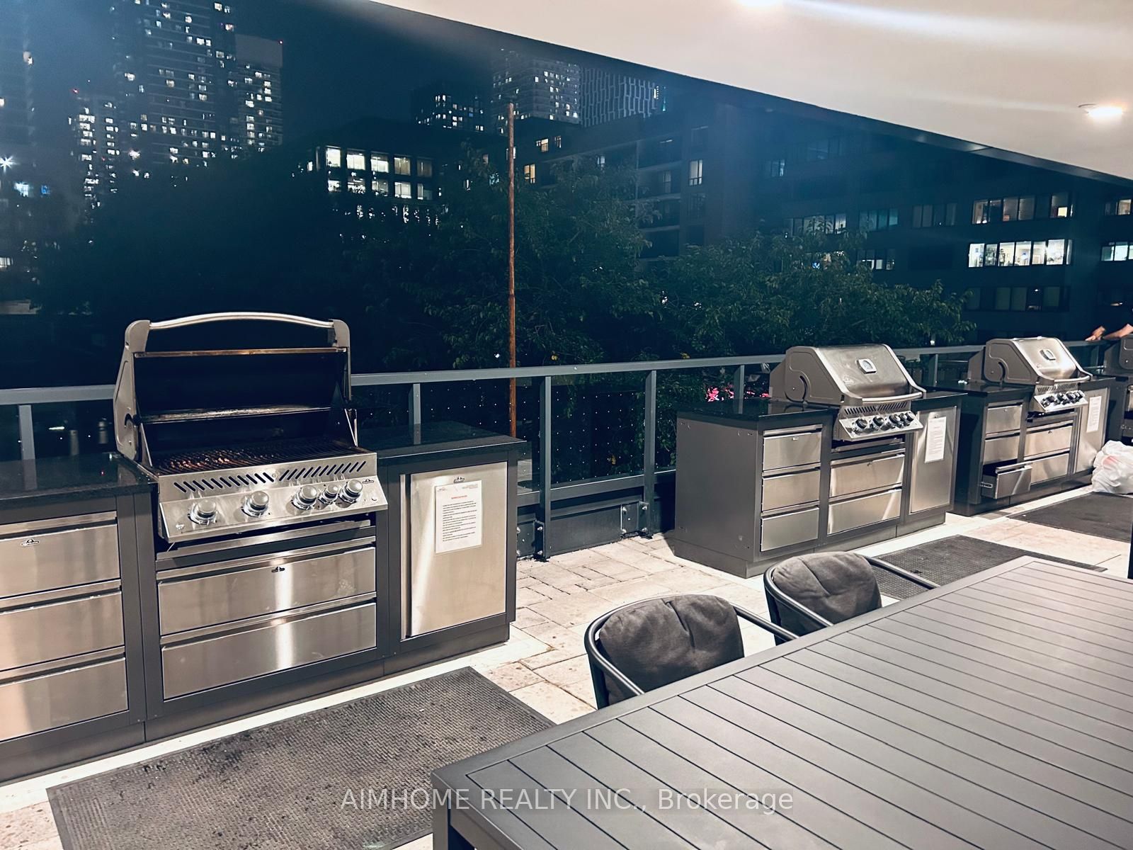 319 Jarvis Street #4606