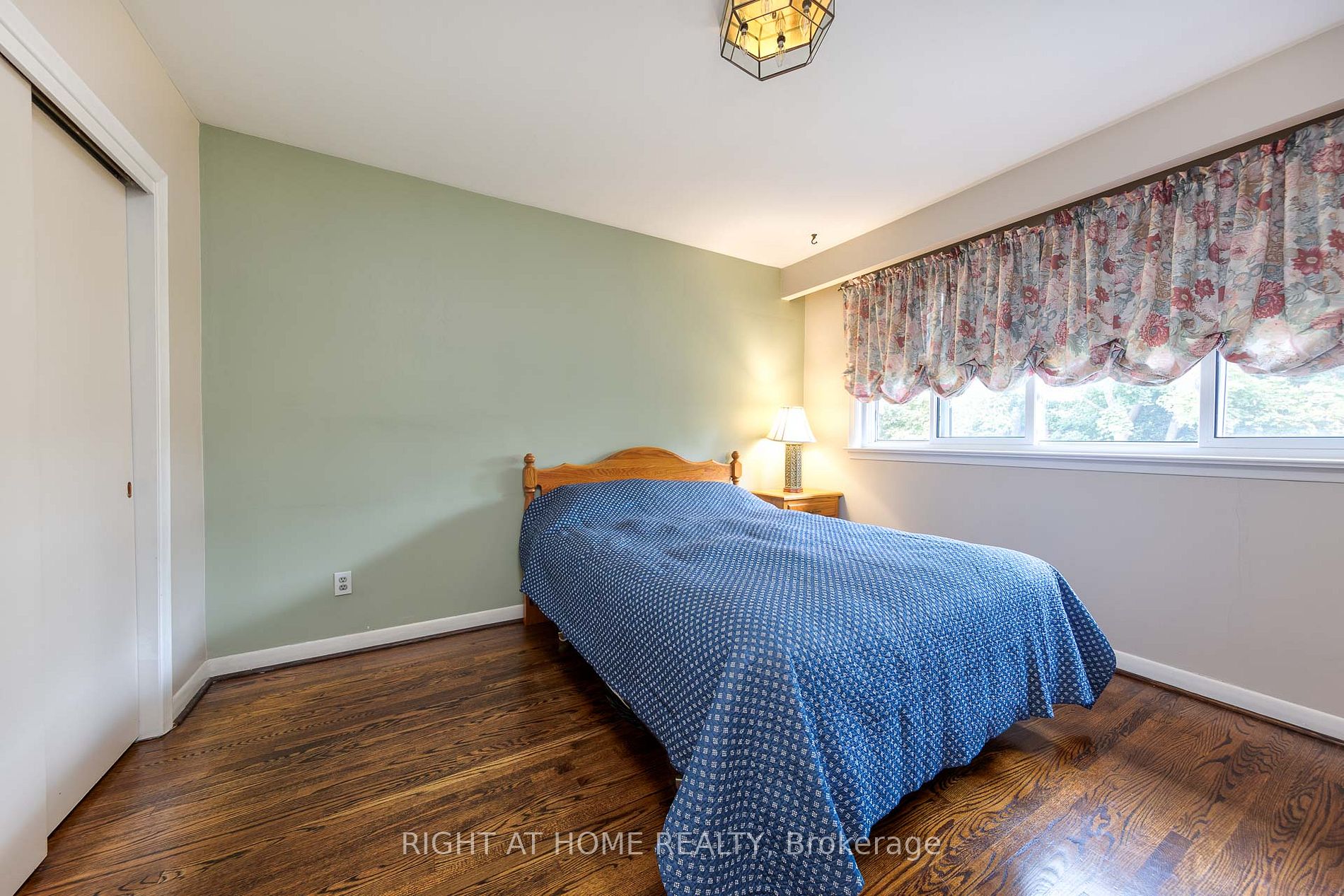 79 Heathview Avenue