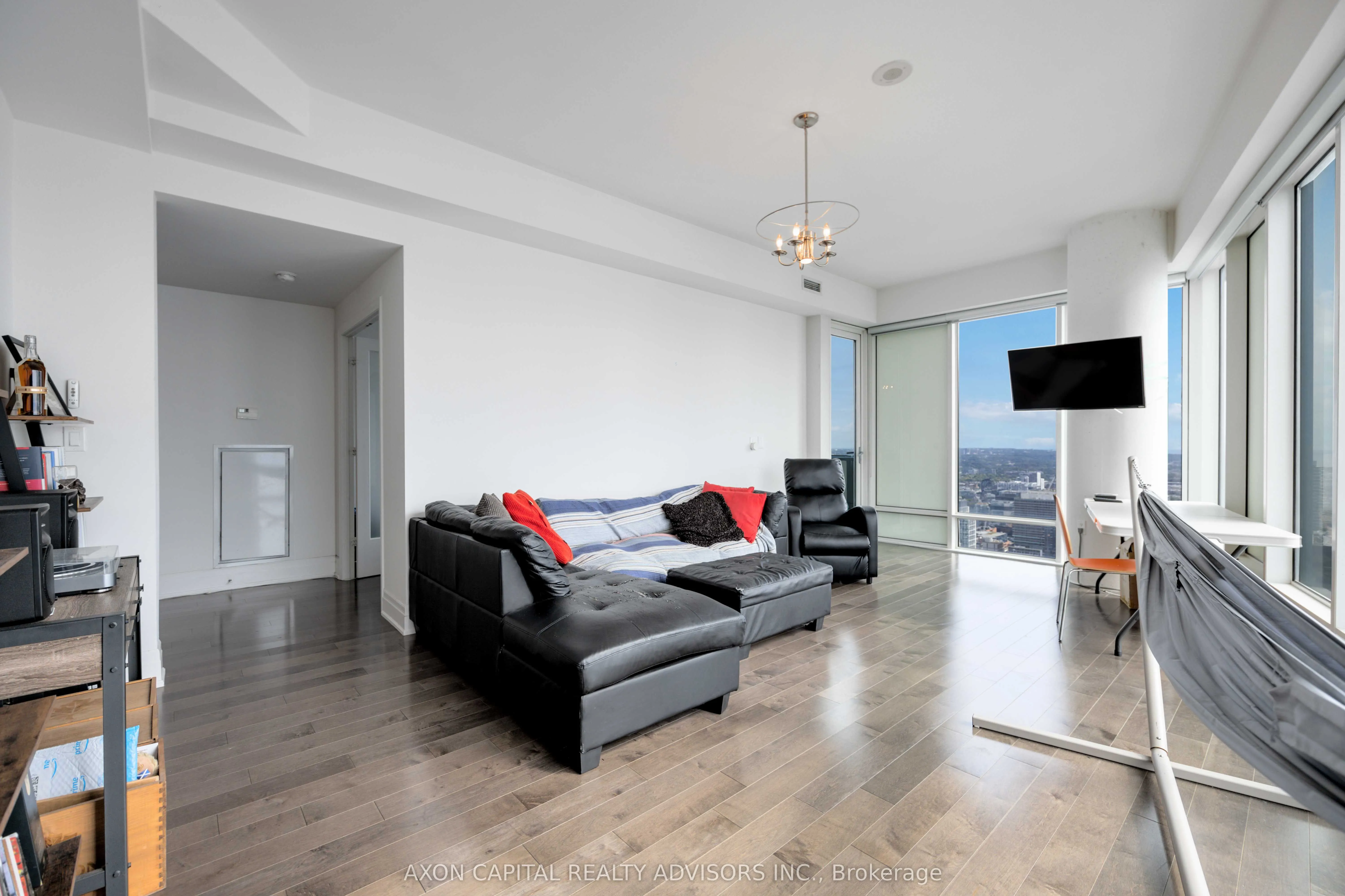 8 The Esplanade, #5409