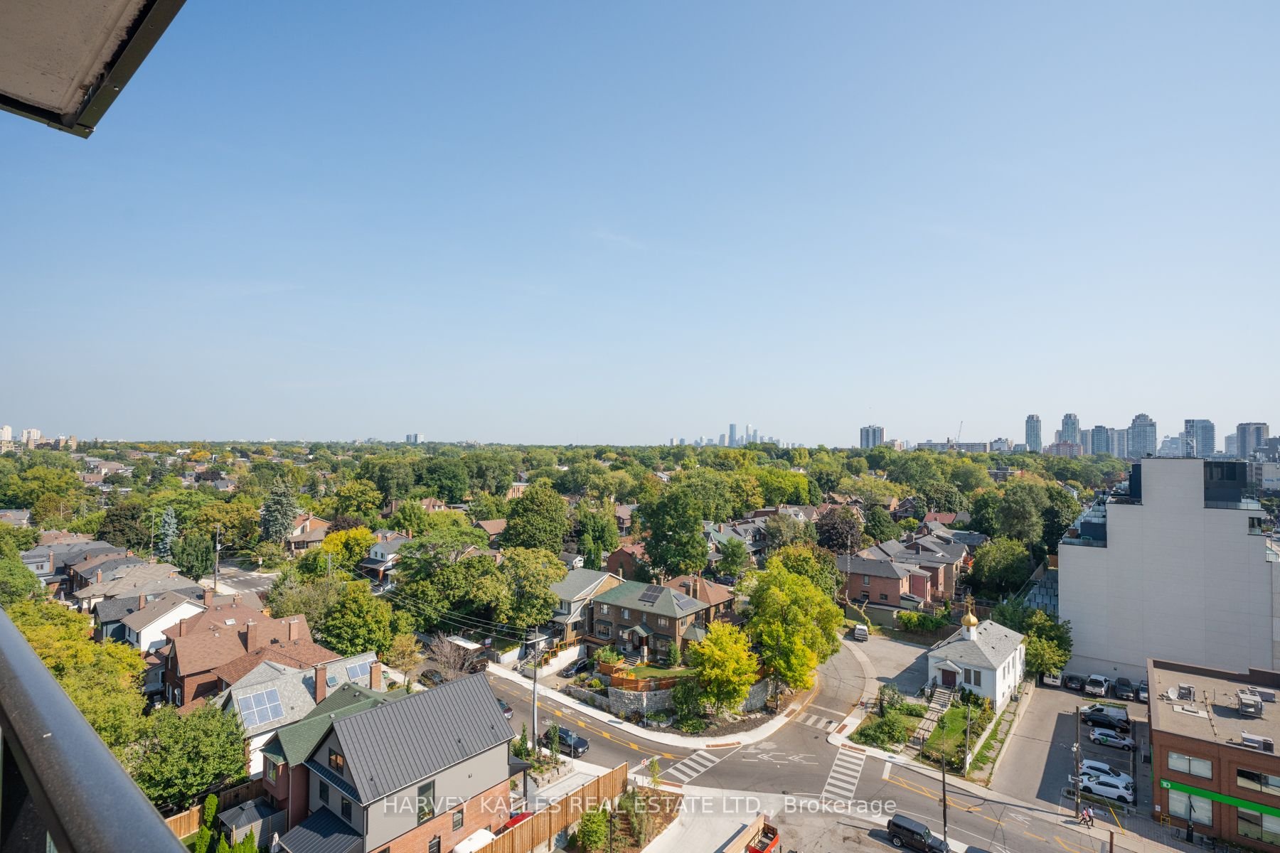 185 Alberta Avenue #1105