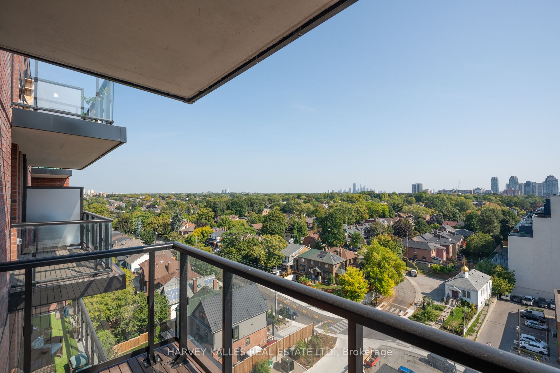 185 Alberta Avenue #1105