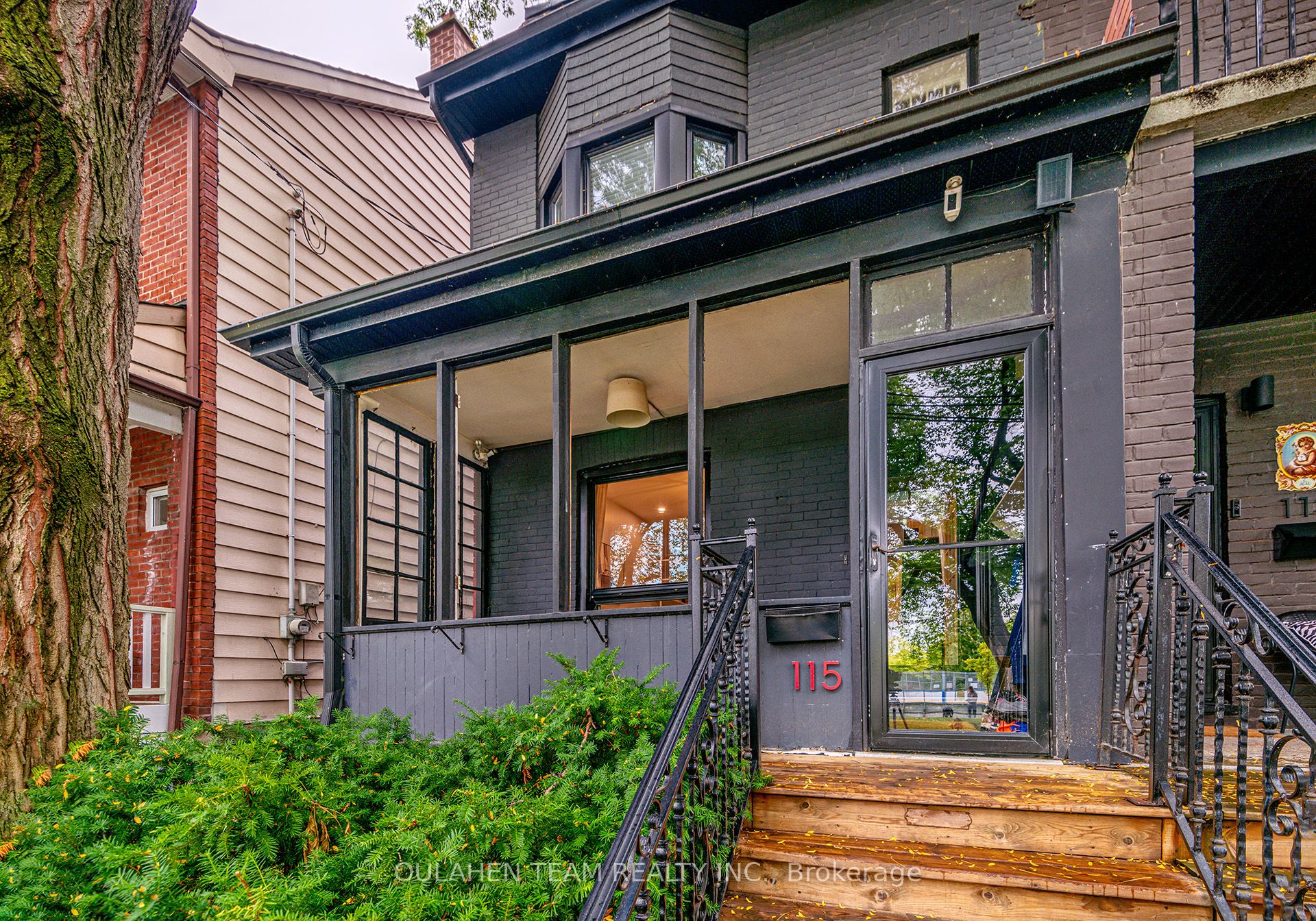 115 Gore Vale Avenue