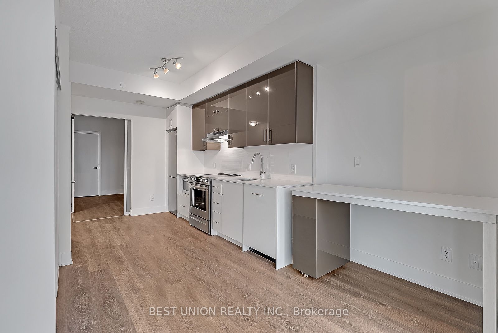 188 Fairview Mall Drive, #703