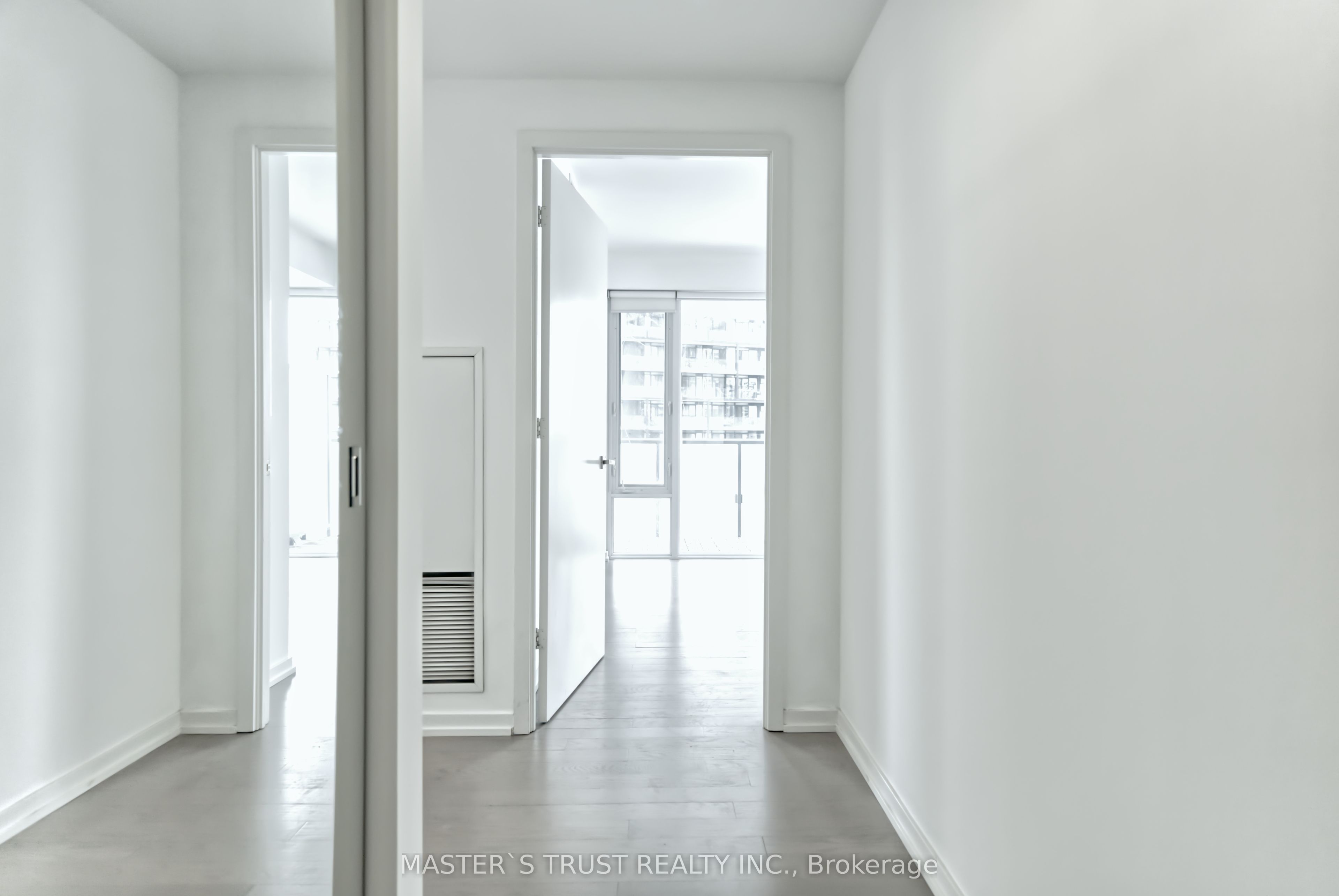 101 Peter Street, #2511