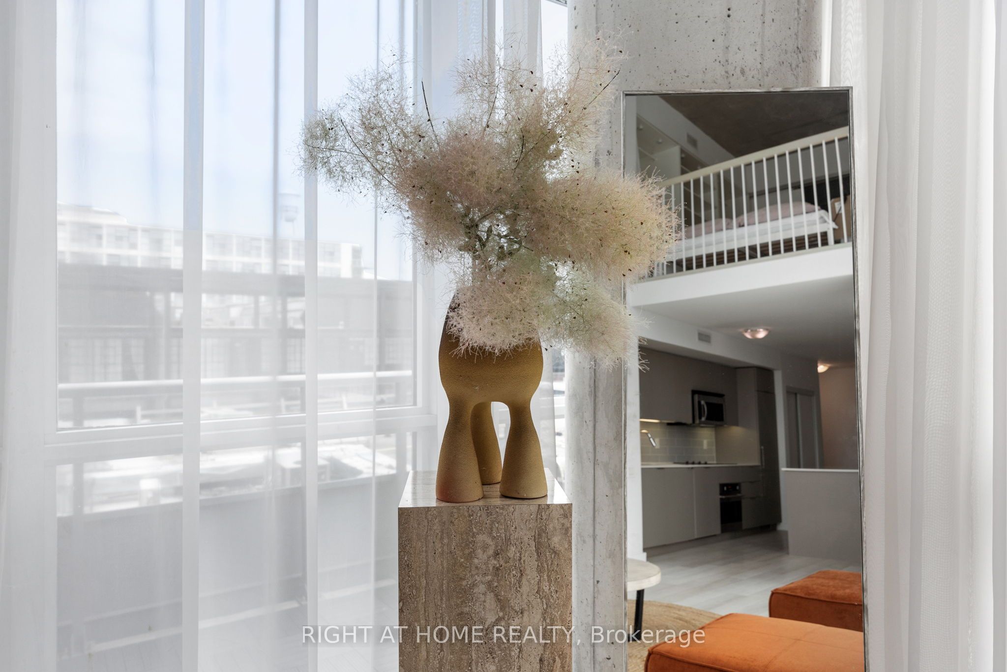 5 Hanna Avenue #426