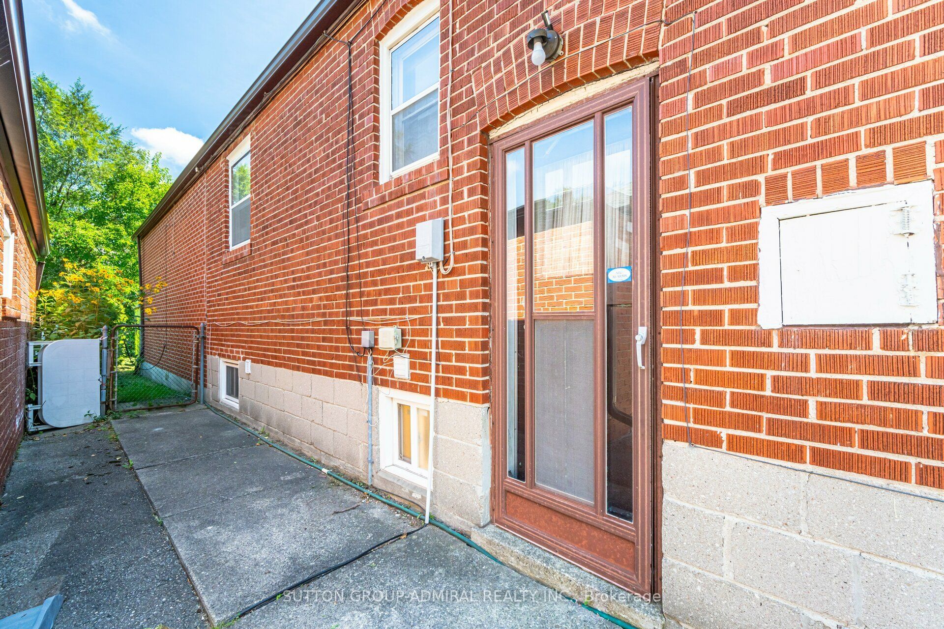 23 Vinci Crescent