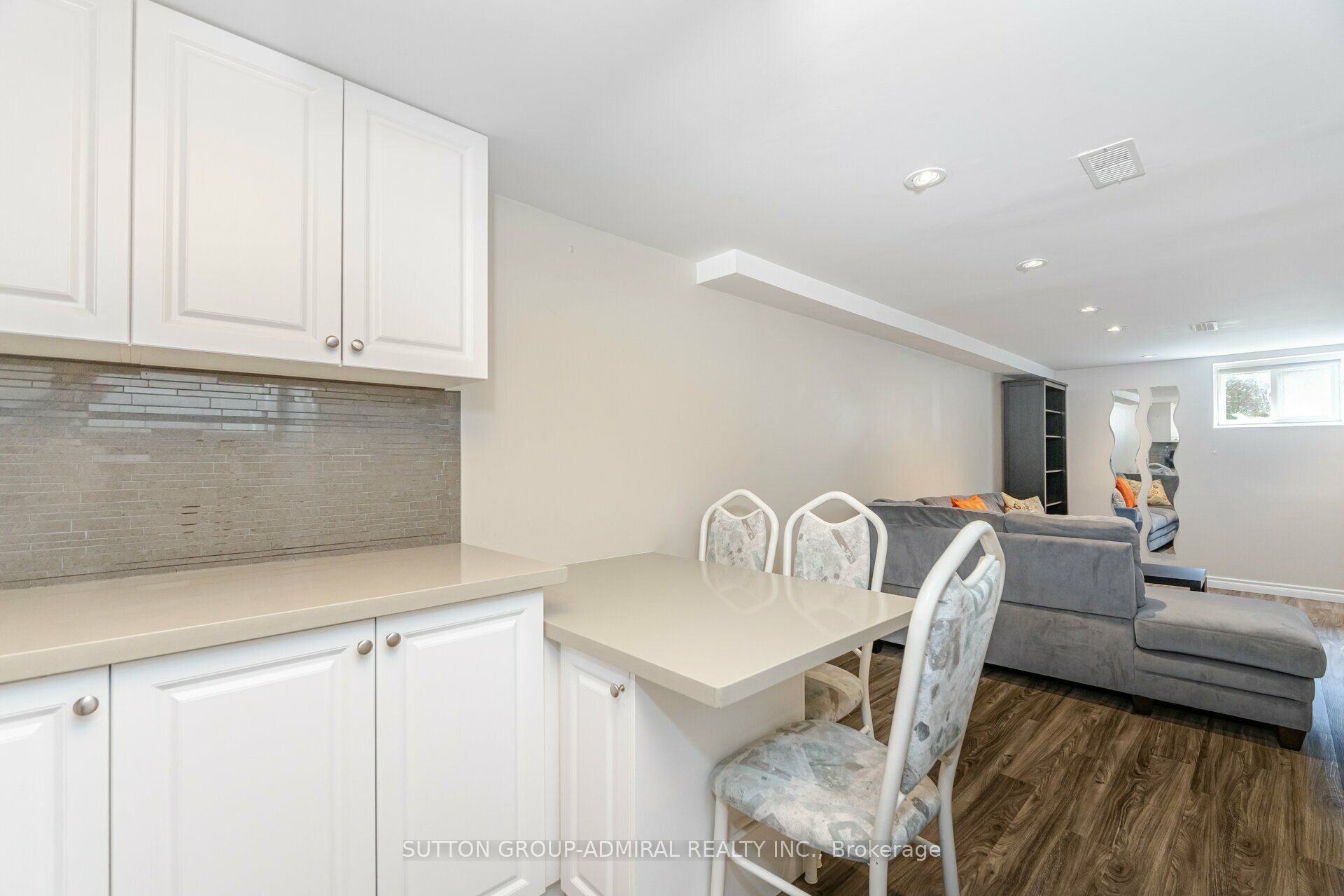 23 Vinci Crescent
