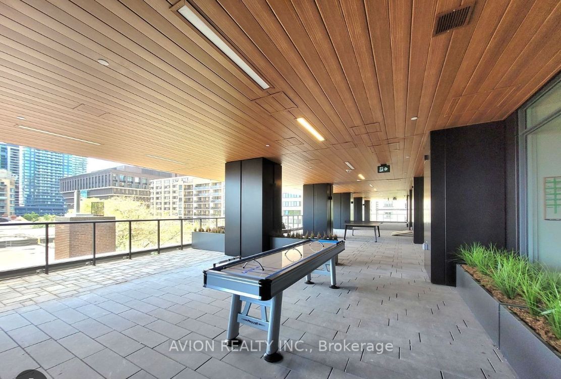 319 Jarvis Street, #606