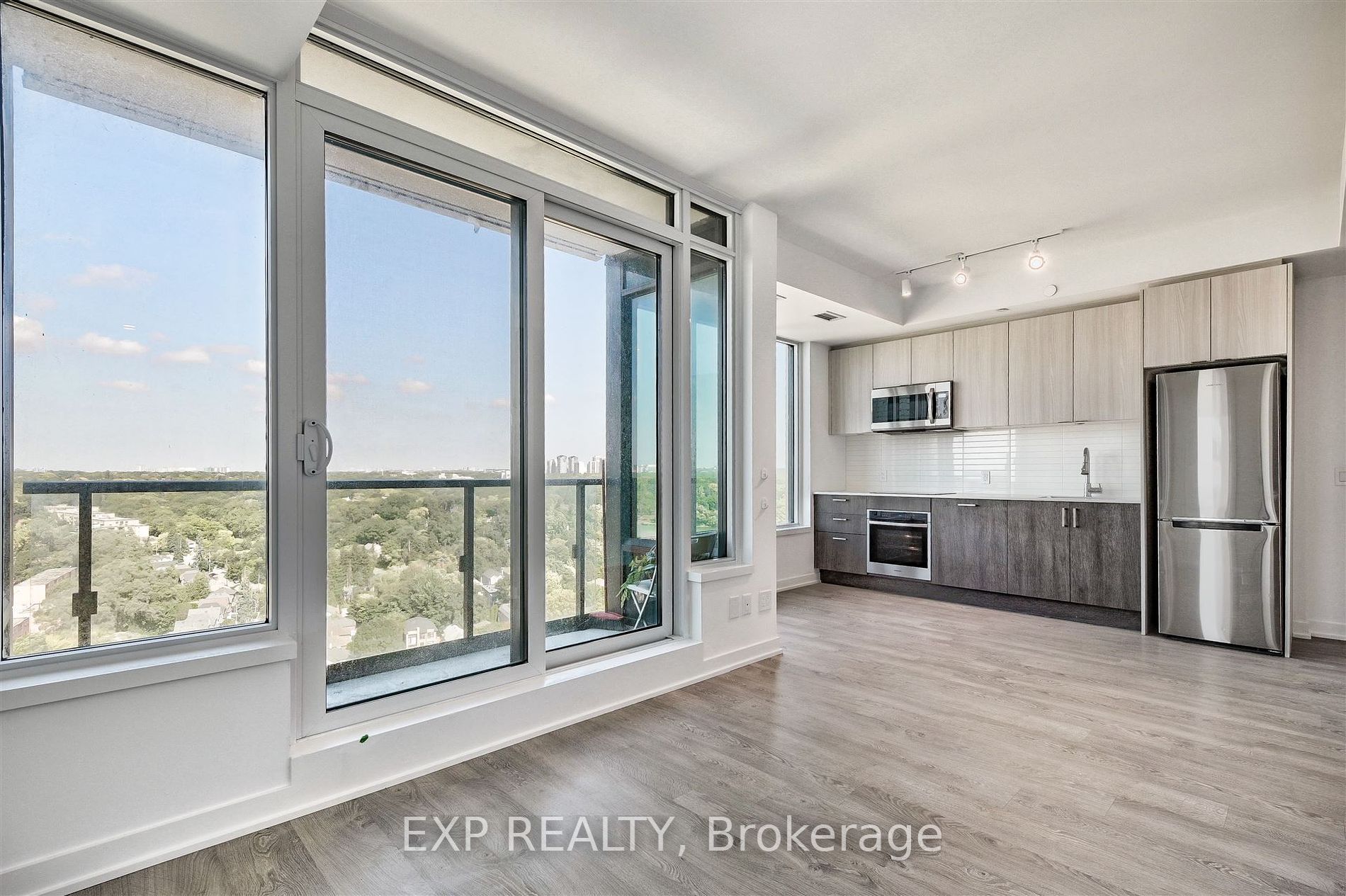 1926 Lakeshore Boulevard W #2216