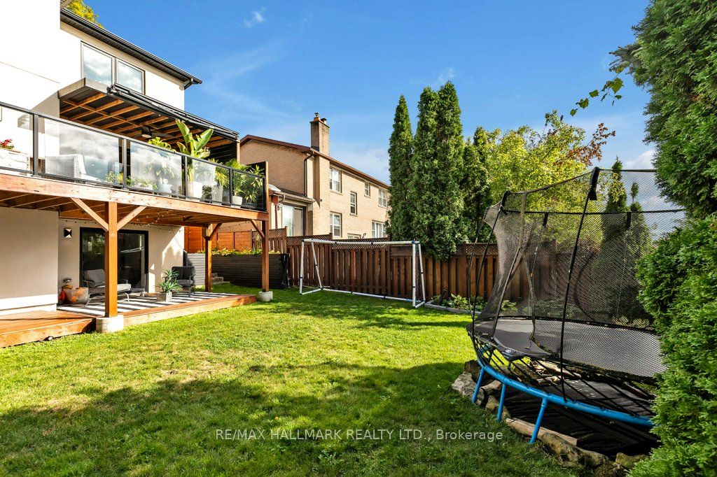 3 Averdon Crescent
