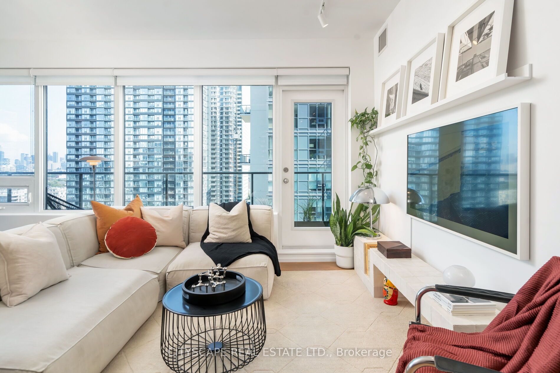 55 East Liberty Street, #1704