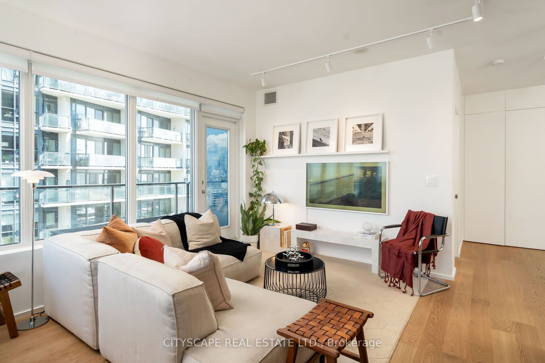 55 East Liberty Street, #1704