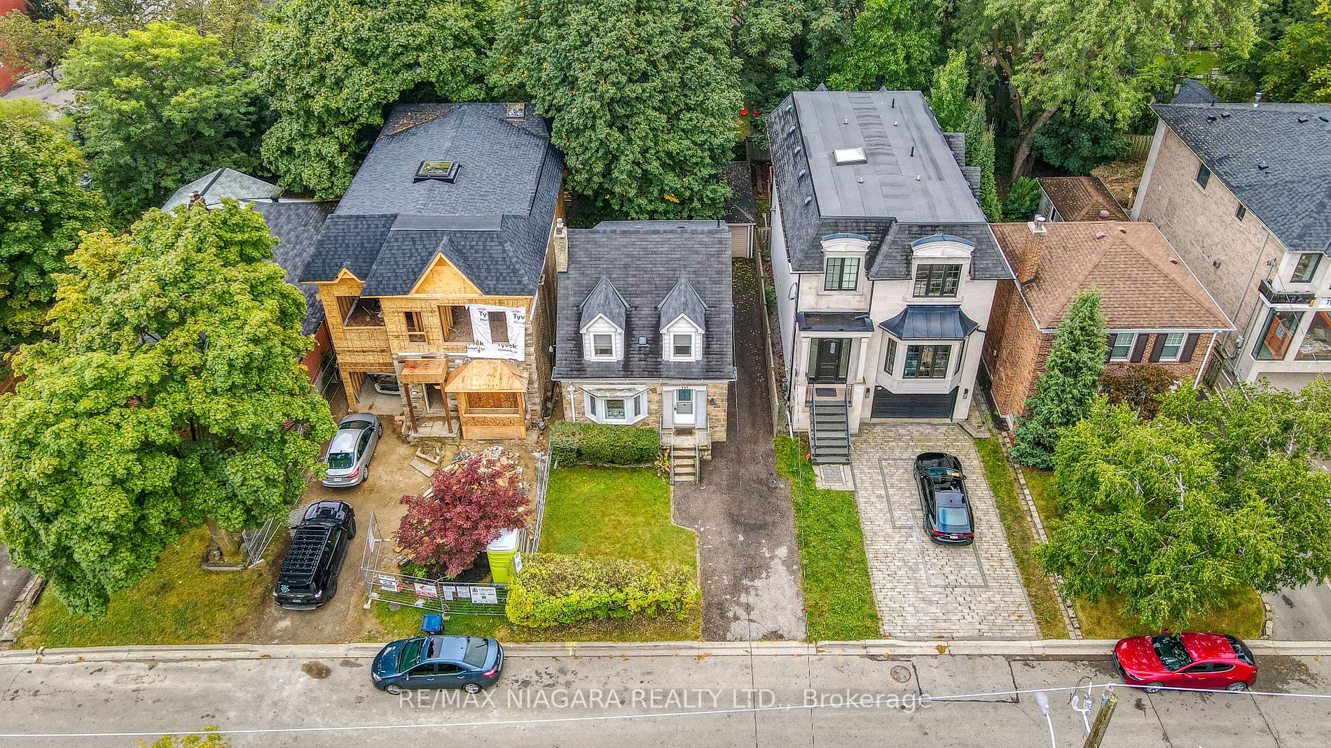 333 Glengarry Avenue