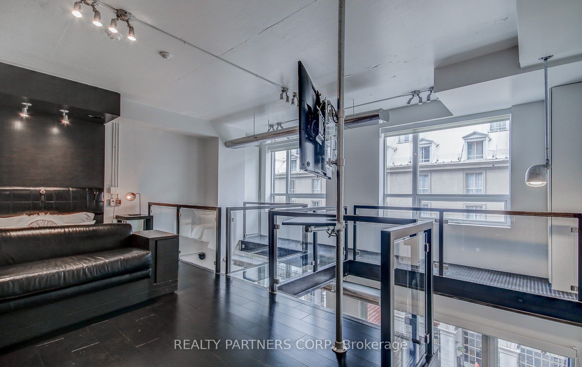 38 The Esplanade Avenue #419
