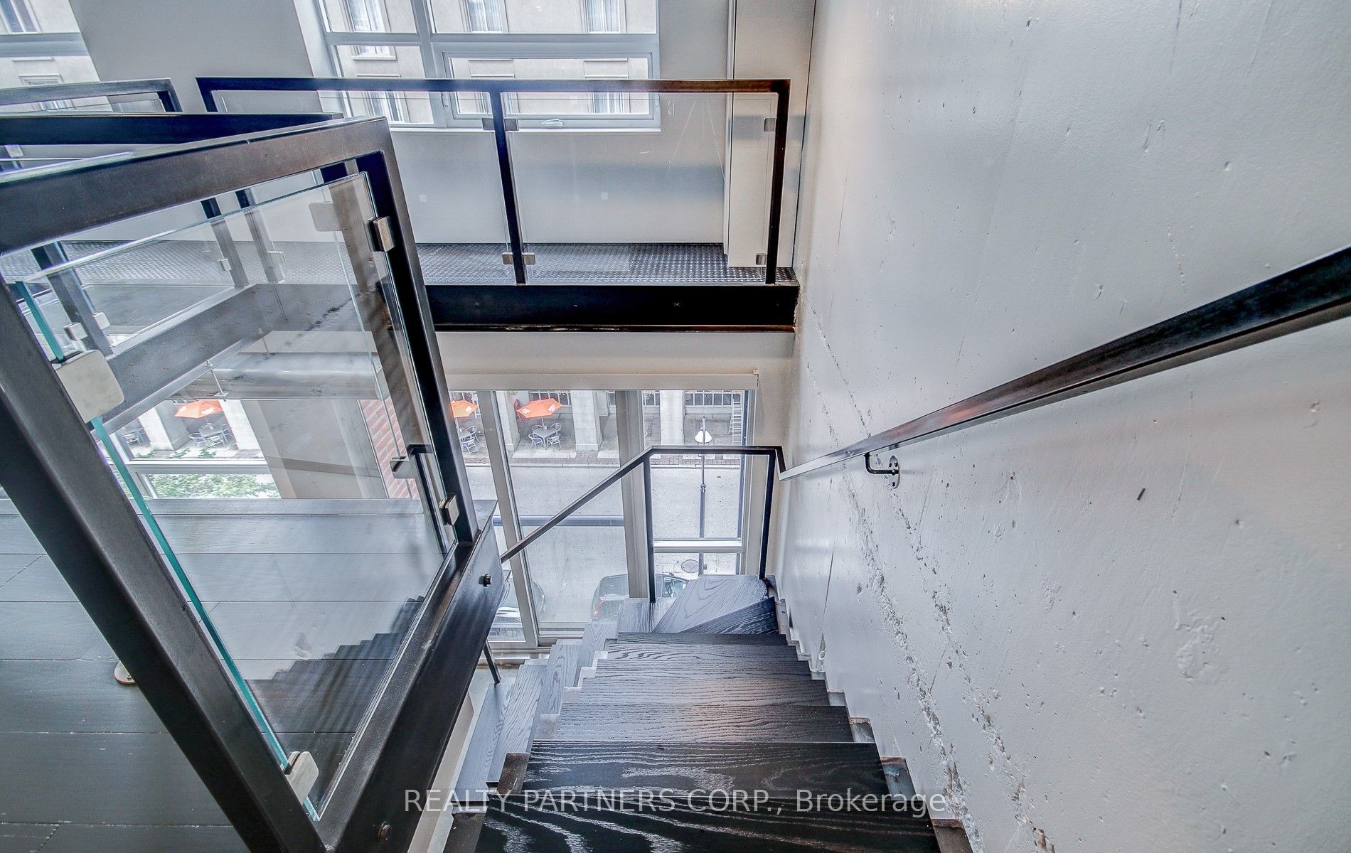 38 The Esplanade Avenue #419