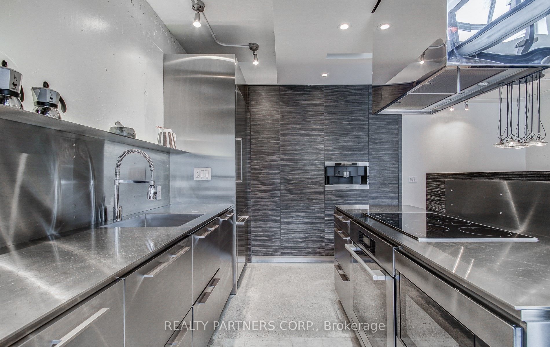38 The Esplanade Avenue #419
