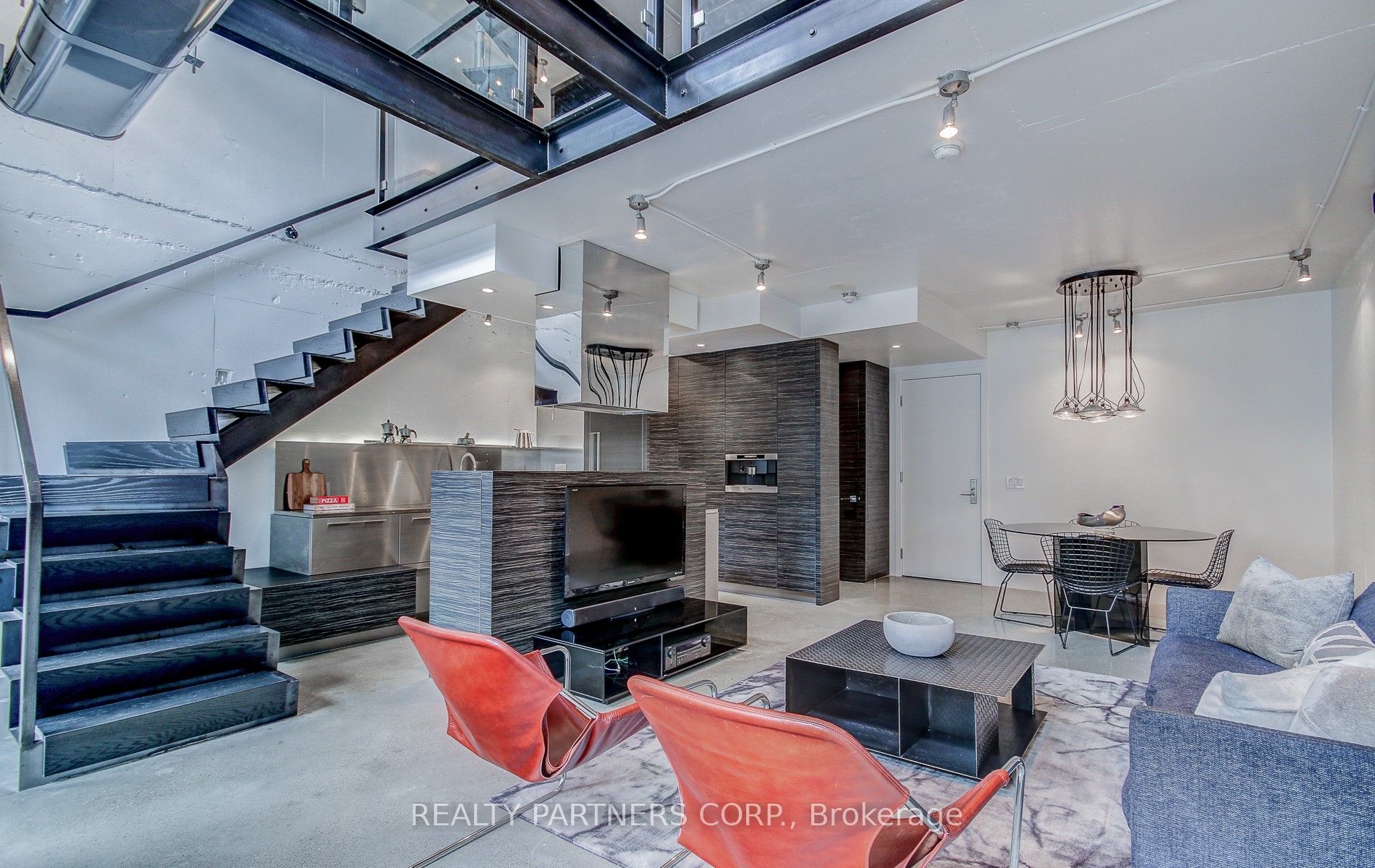 38 The Esplanade Avenue #419