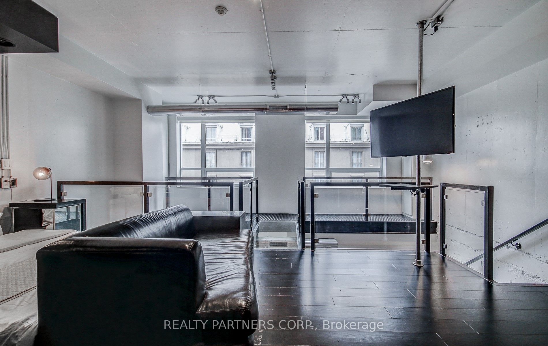 38 The Esplanade Avenue #419