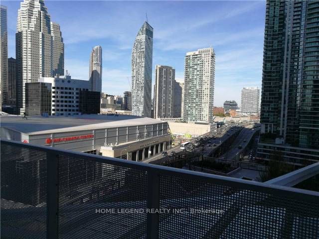 100 Harbour Street #1106