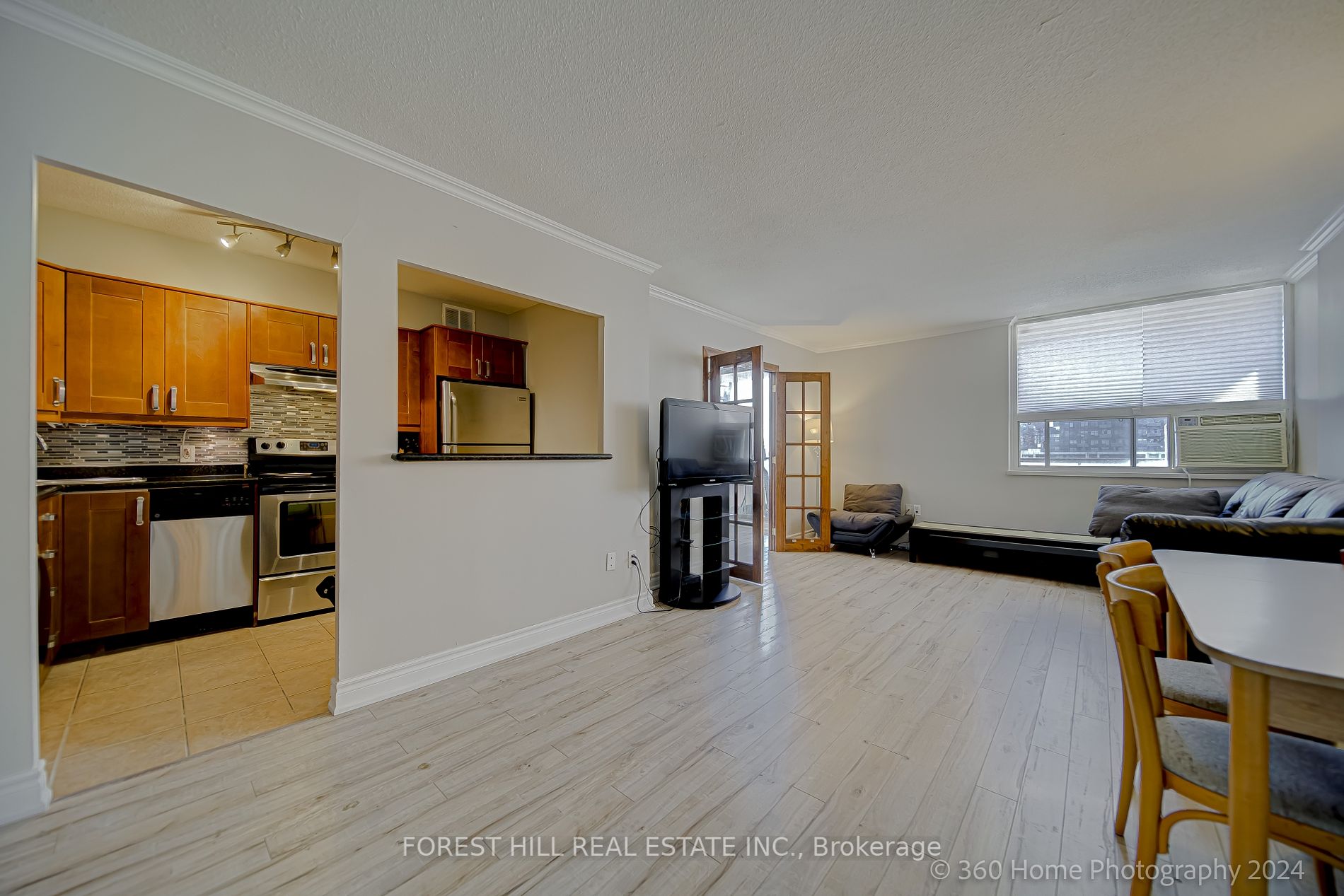 5949 Yonge Street, #803