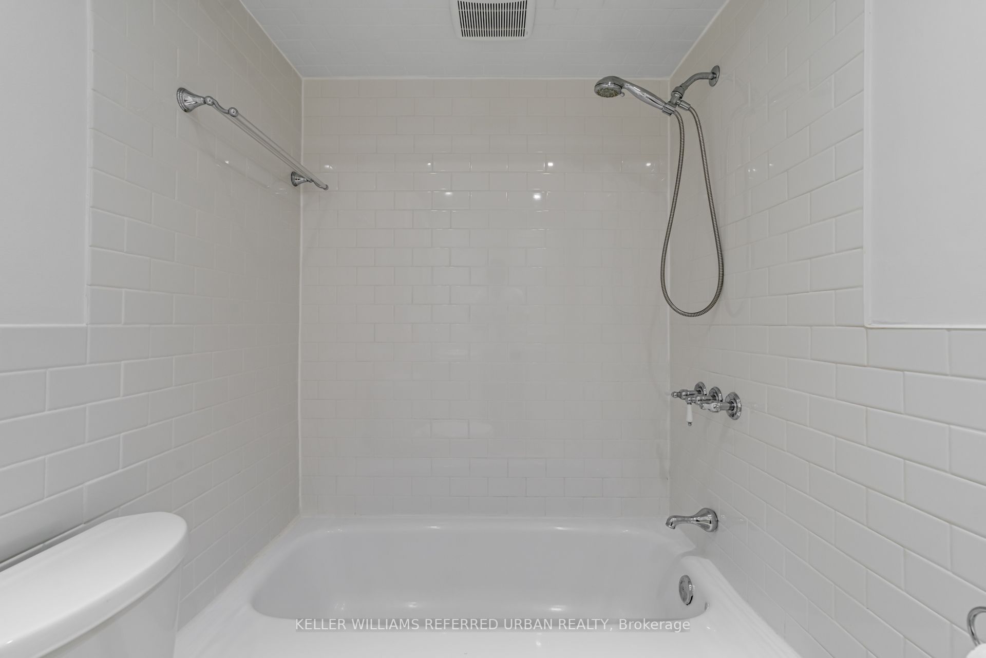 17 Pembroke Street #15