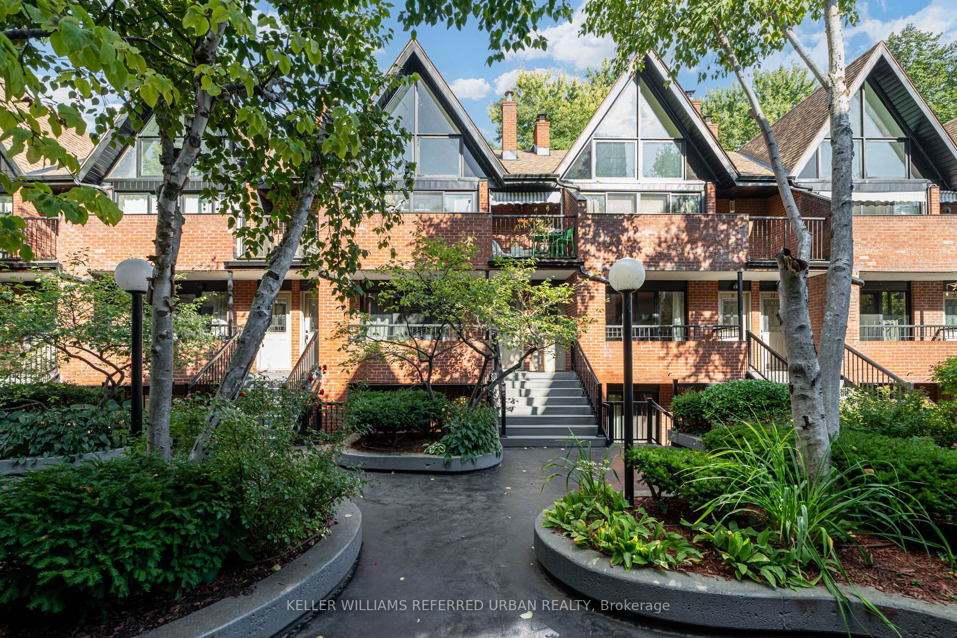 17 Pembroke Street #15