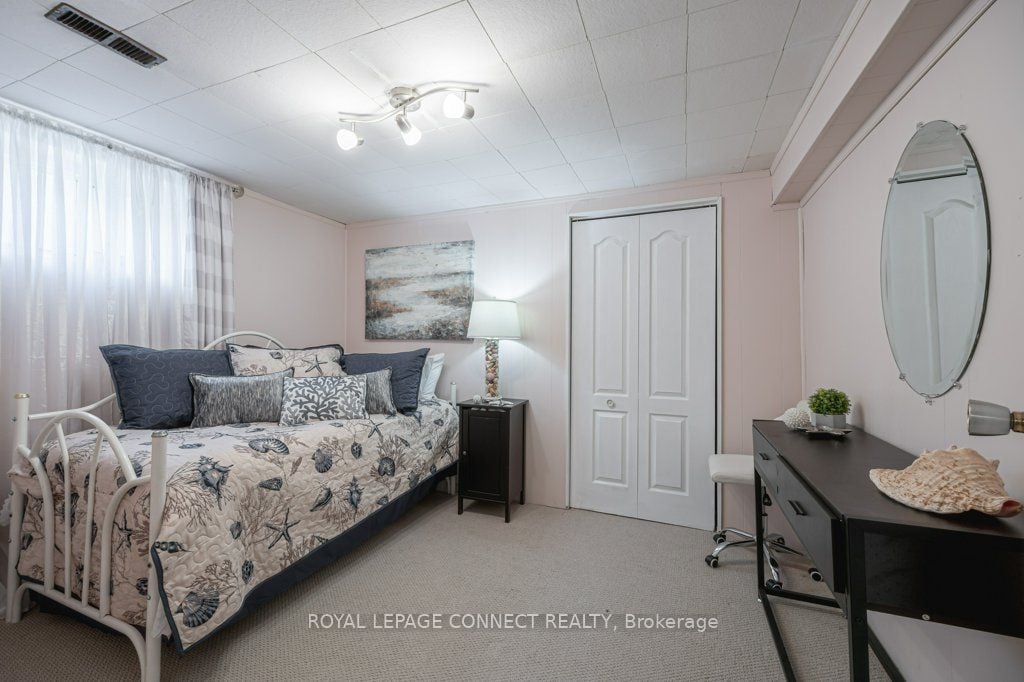 2 Ailsa Craig Court