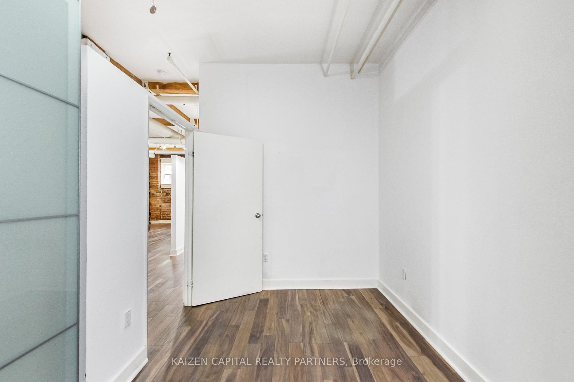 90 Sherbourne Street, #103