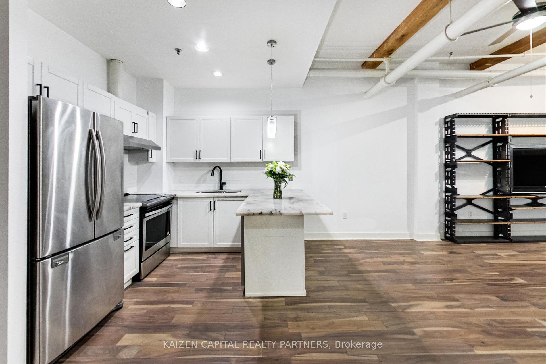 90 Sherbourne Street, #103