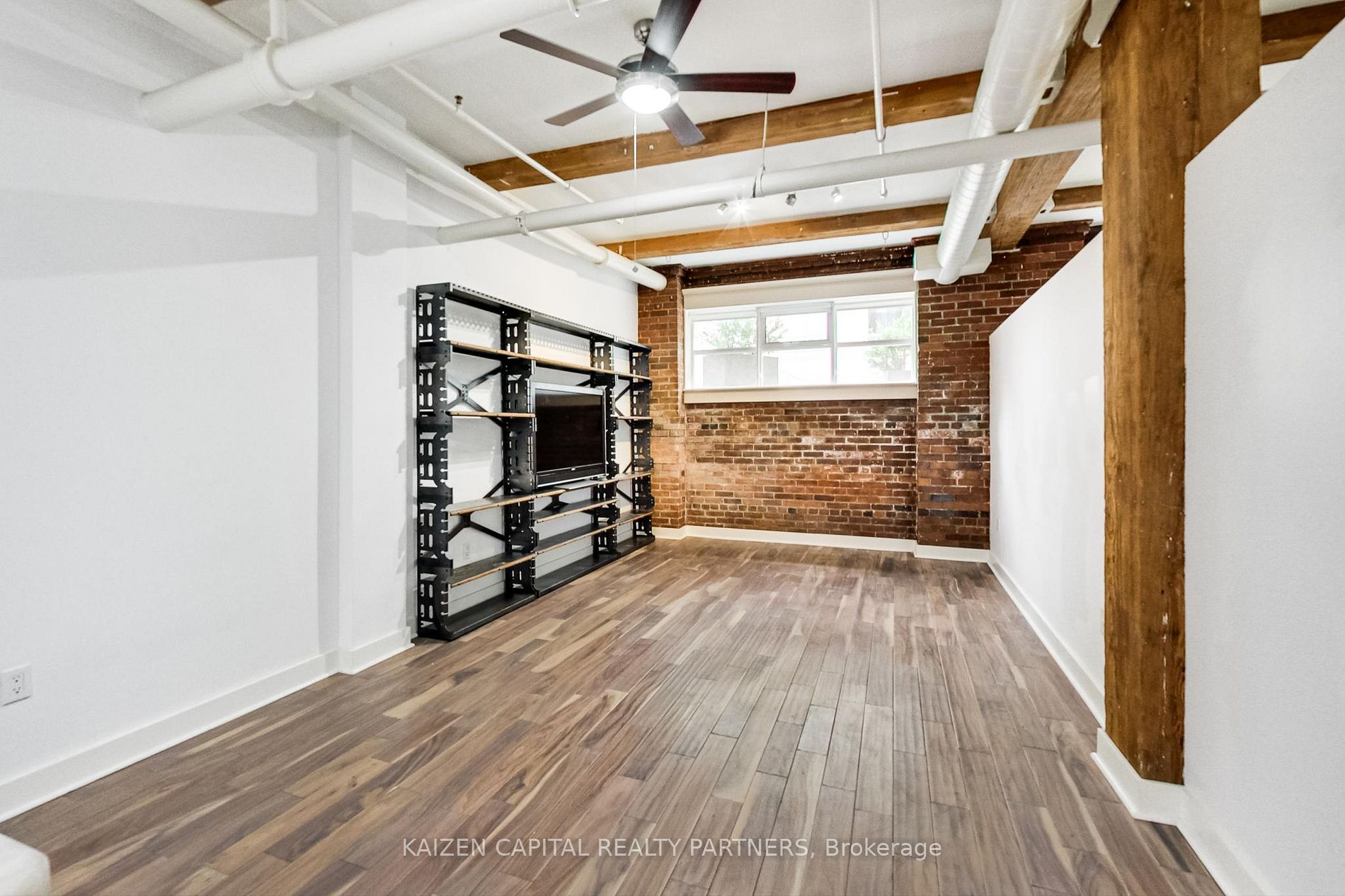 90 Sherbourne Street, #103