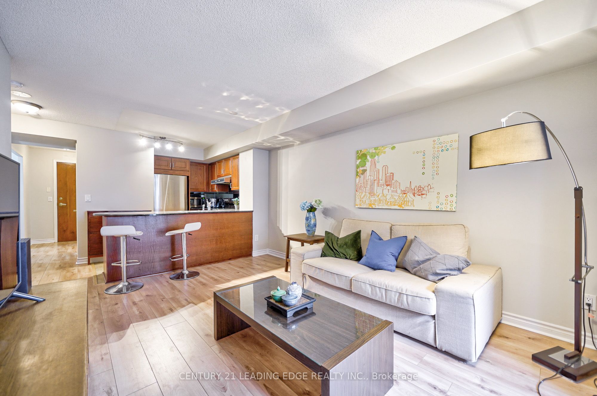 18 Kenaston Gardens, #309