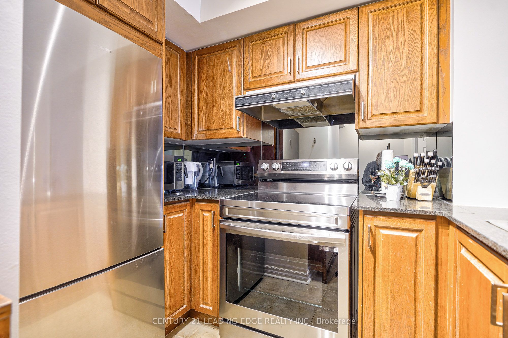 18 Kenaston Gardens, #309
