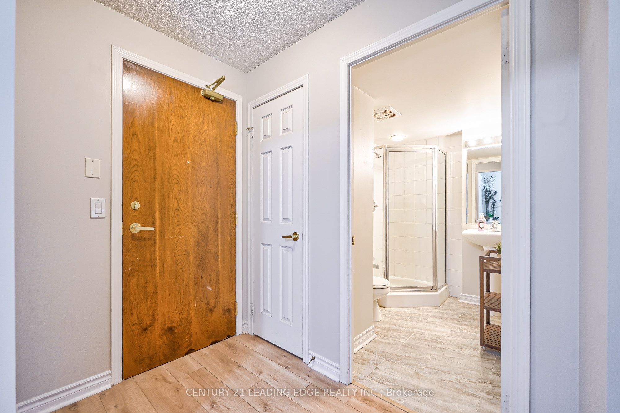 18 Kenaston Gardens, #309