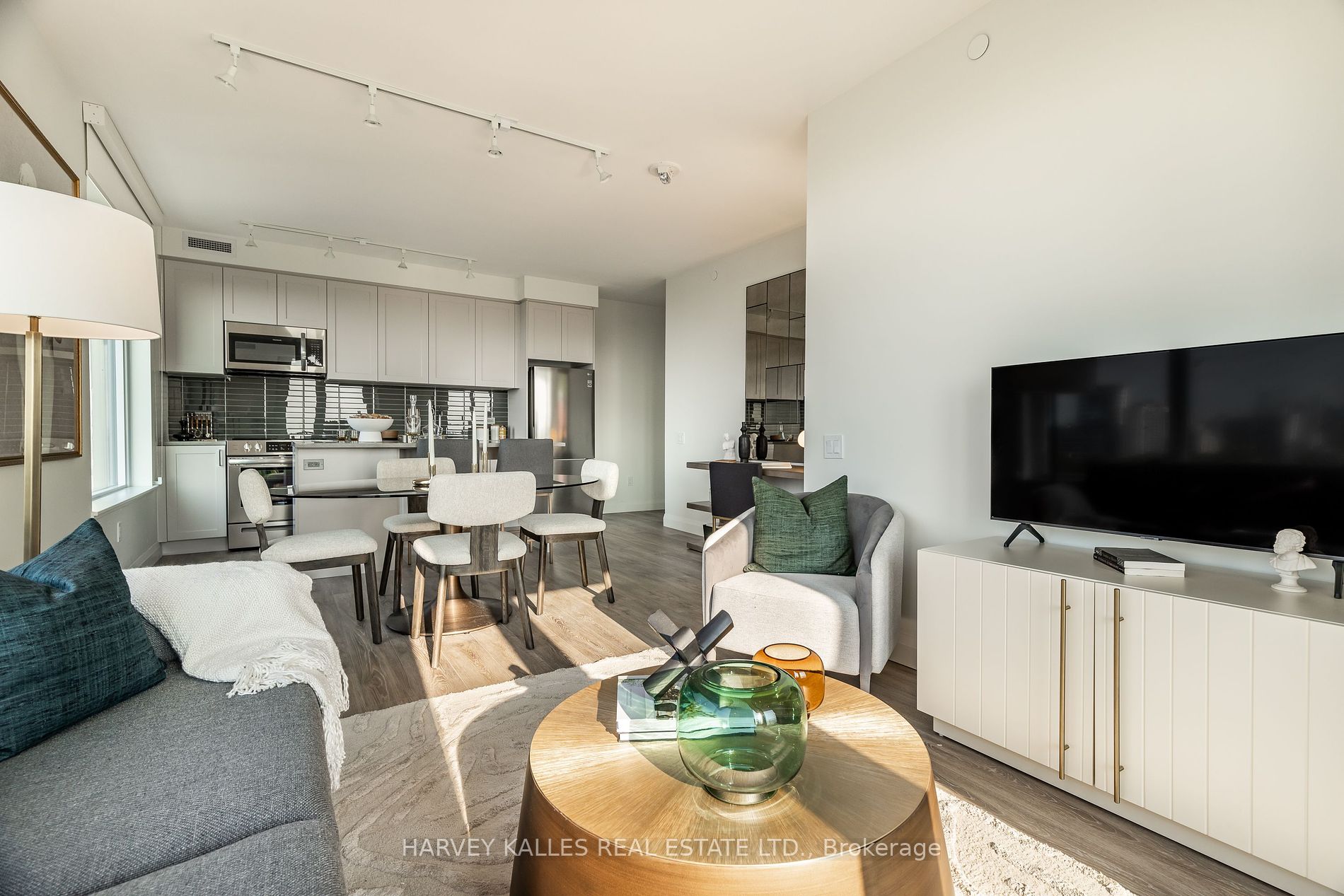 71 Redpath Avenue, #PH05