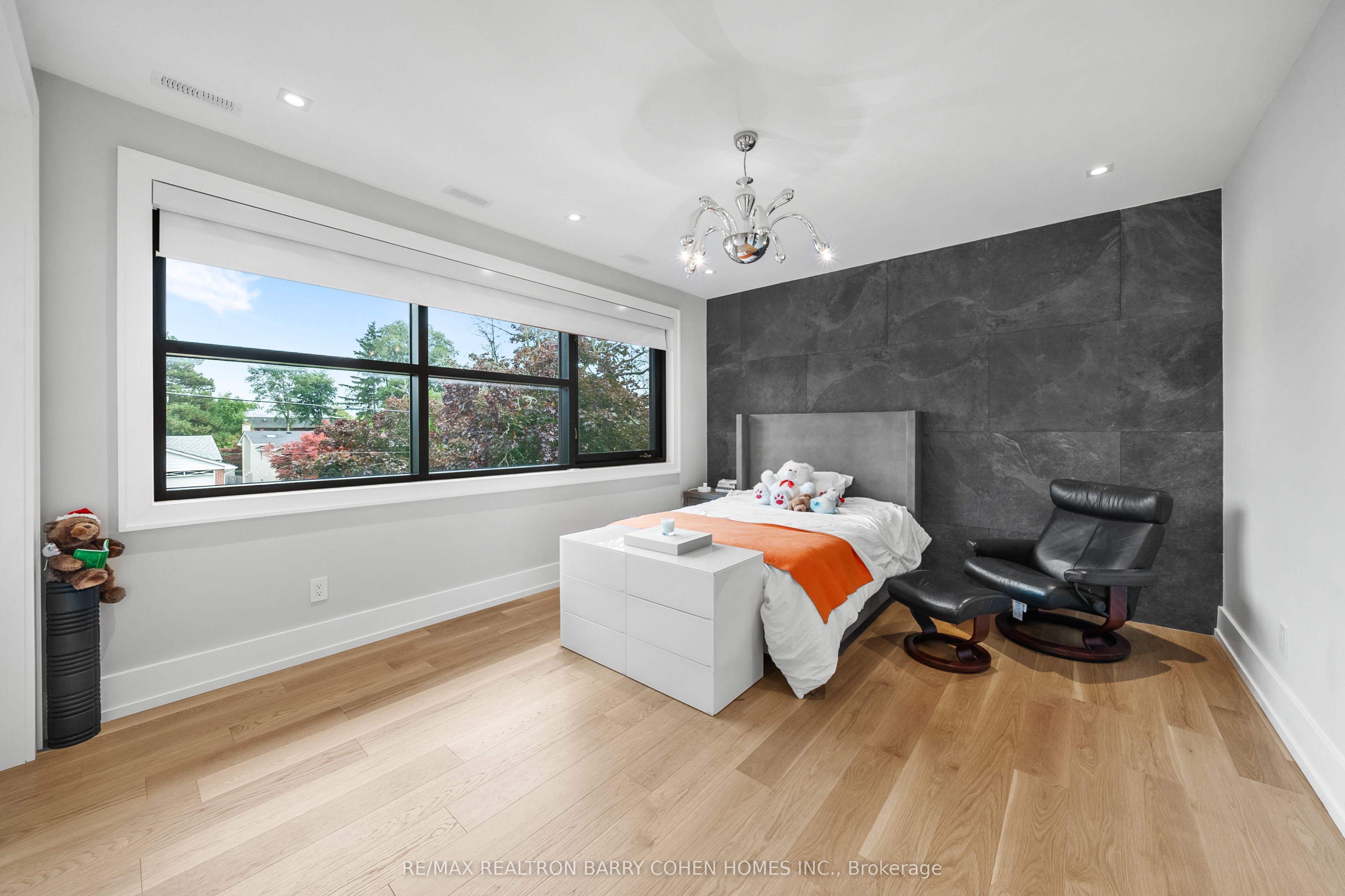 28 Brian Cliff Drive