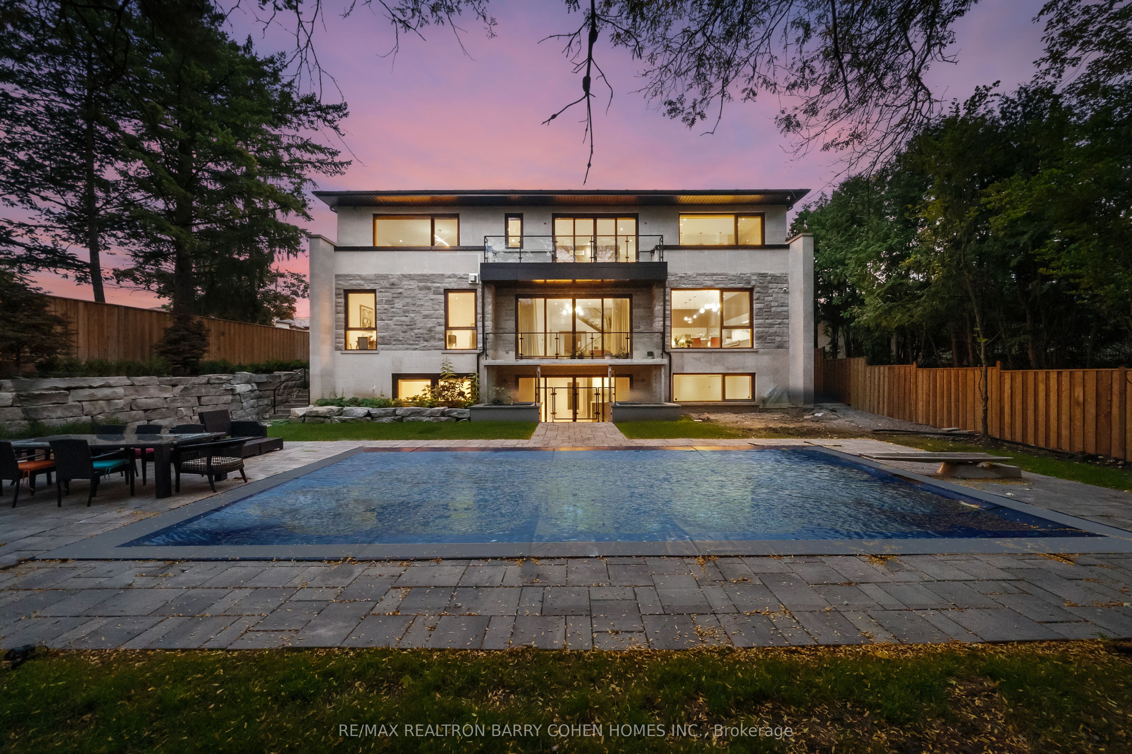 28 Brian Cliff Drive
