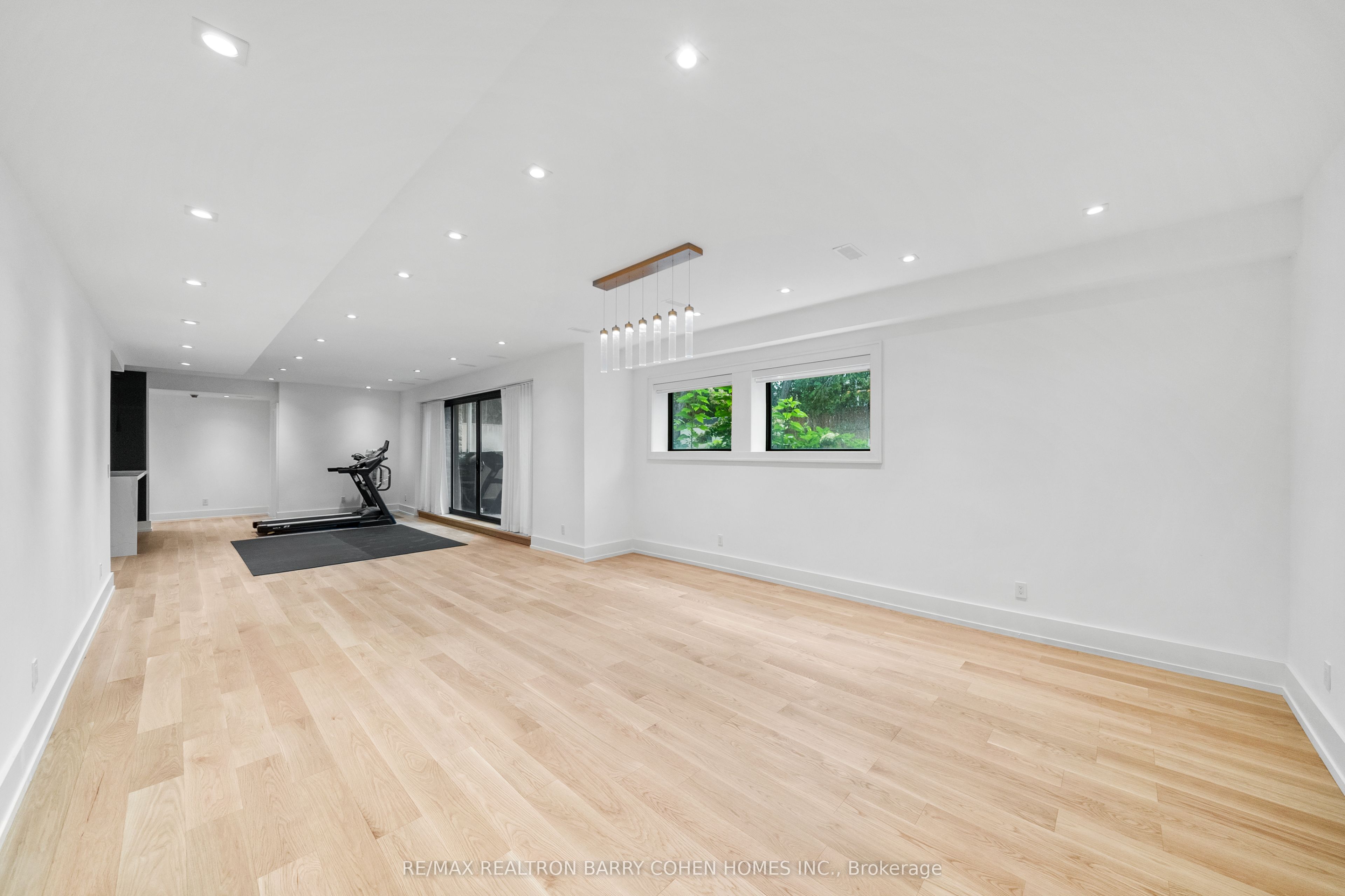 28 Brian Cliff Drive