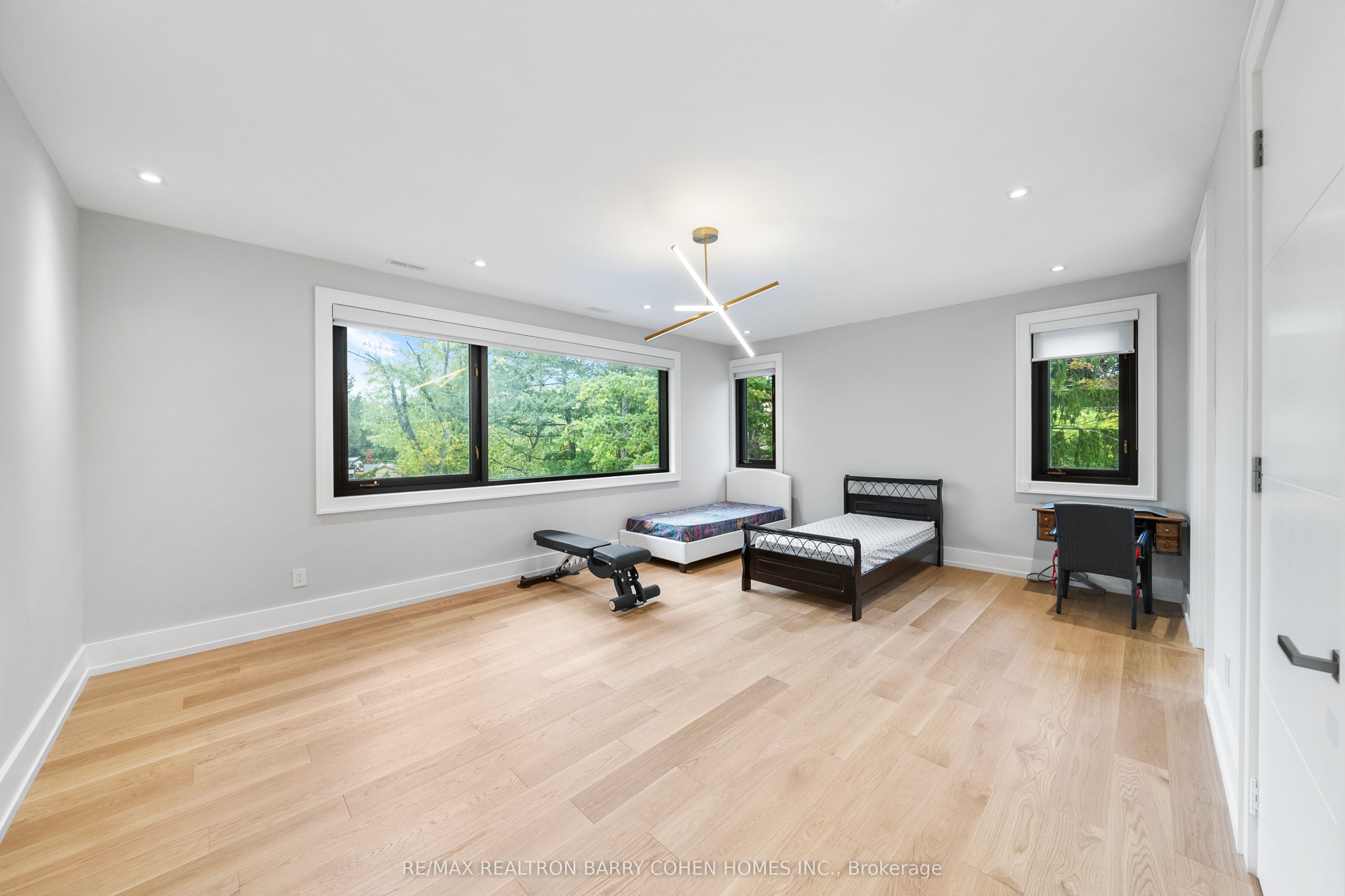 28 Brian Cliff Drive