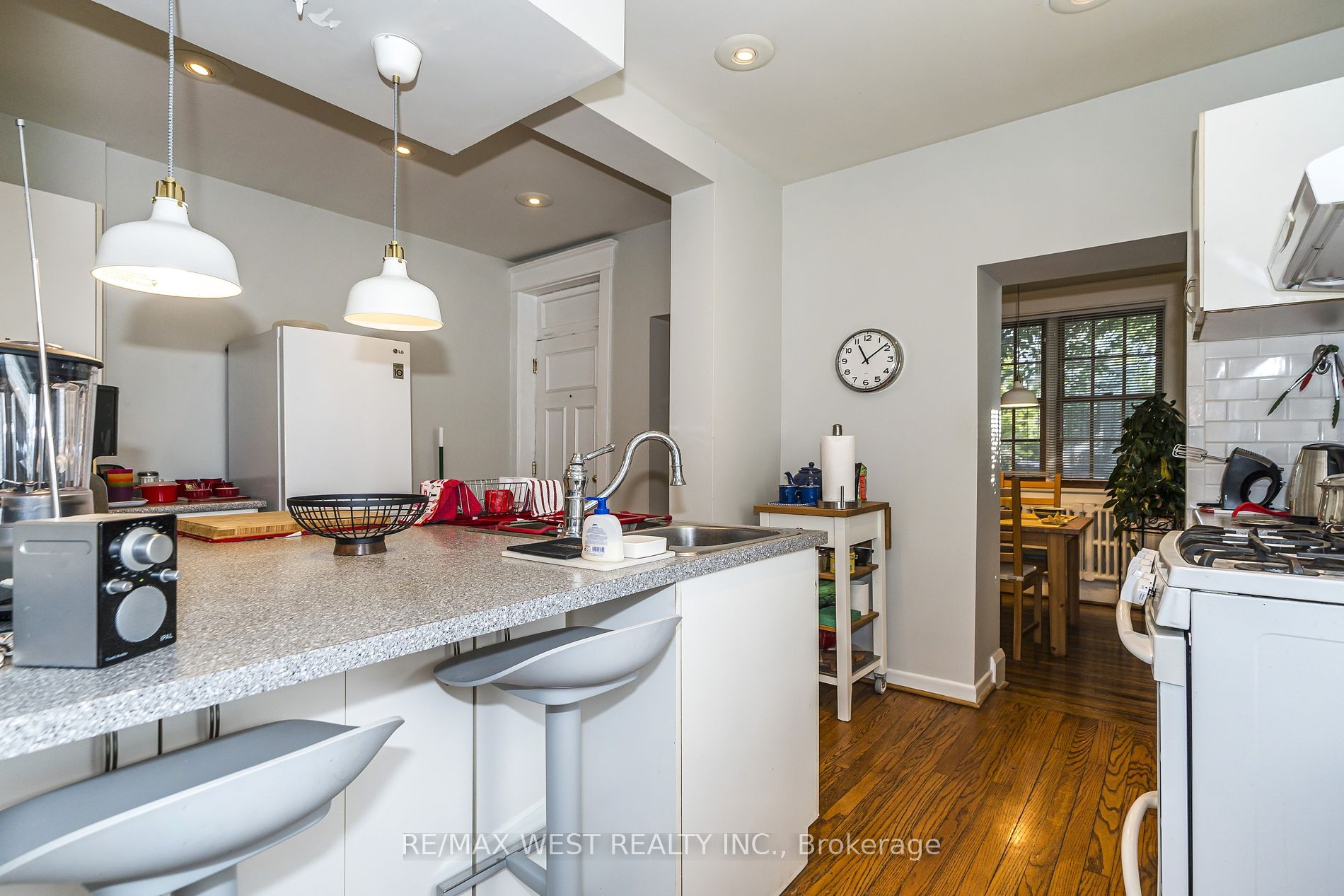 9 A&B Humewood Drive