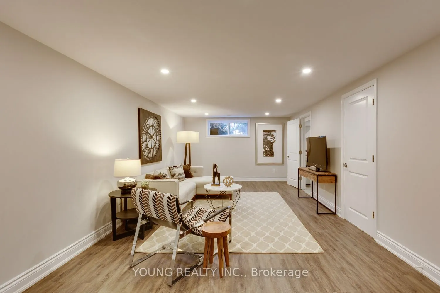 21 Bathford Crescent